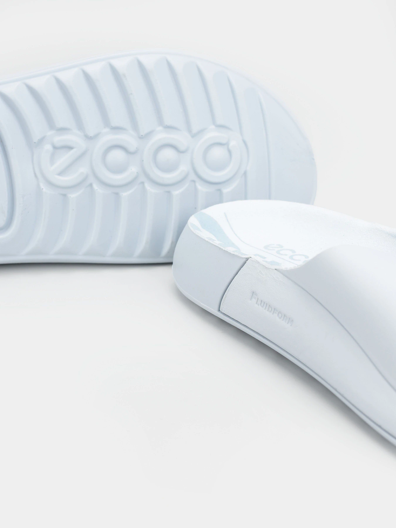 Шлёпанцы ECCO Cozmo модель 20680301696 Шлёпанцы ECCO Cozmo модель 20680301696 Фото