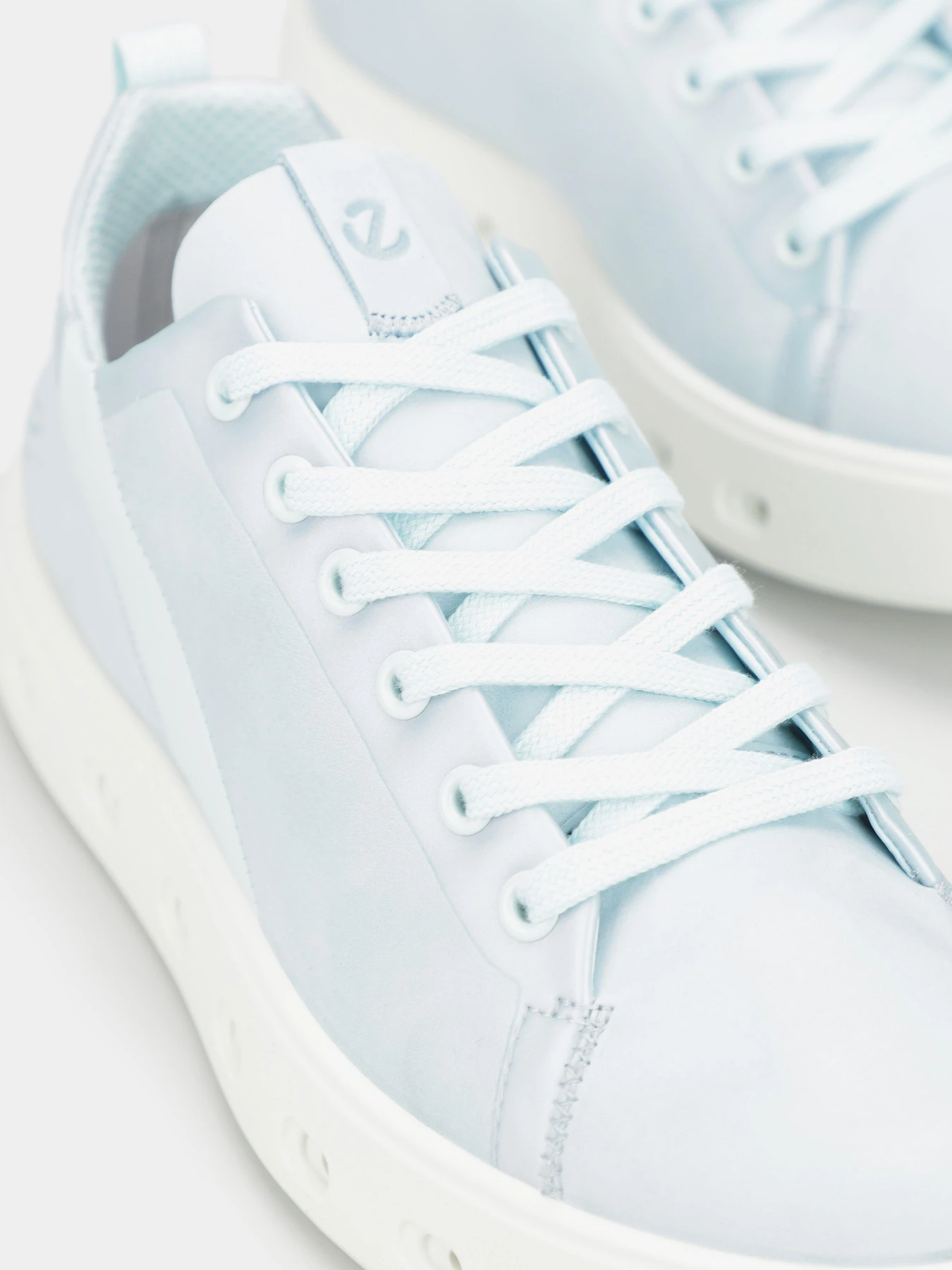 Кеды ECCO Street 720 модель 20975352209 Кеды ECCO Street 720 модель 20975352209 Фото