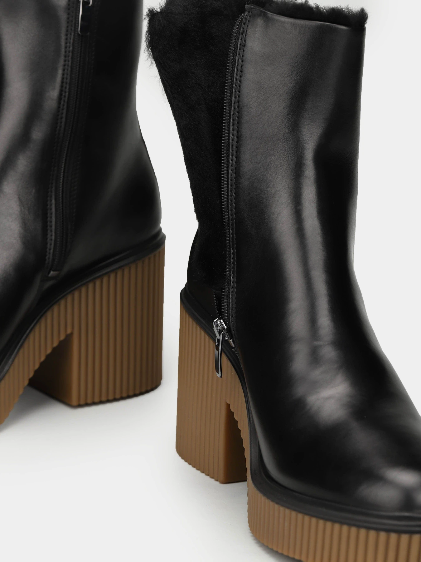 Ботинки и сапоги ECCO Fluted Heel модель 22303301001 Фото