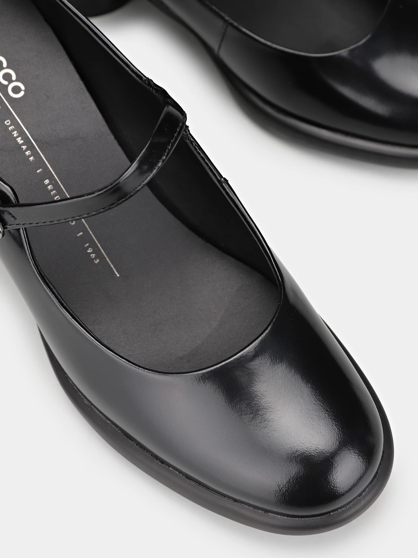 Туфли и лоферы ECCO SCULPTED LX 35 модель 22250301001 Фото