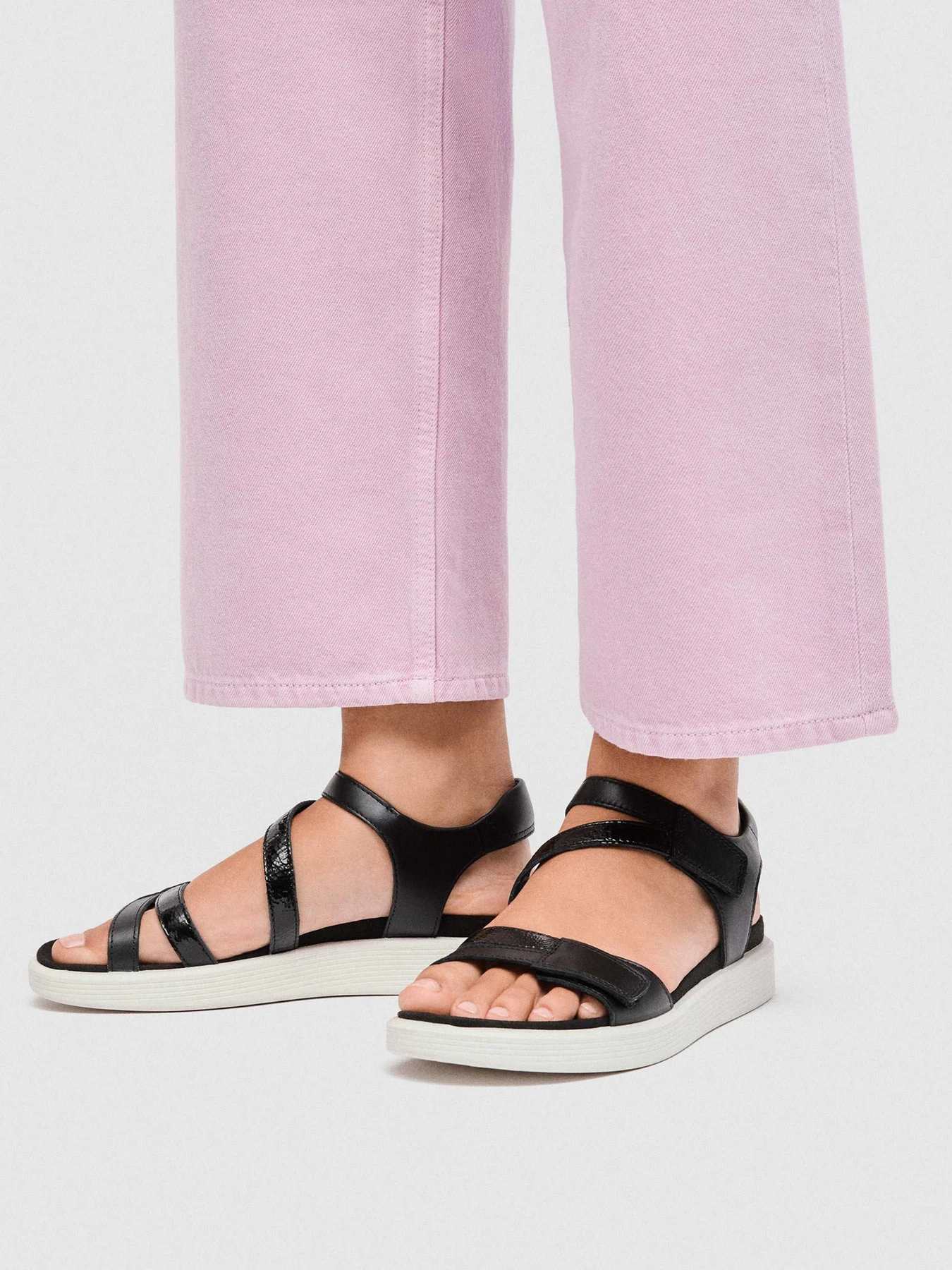 Сандалии ECCO SOFT SANDAL W модель 23880351052 Сандалии ECCO SOFT SANDAL W модель 23880351052 Фото