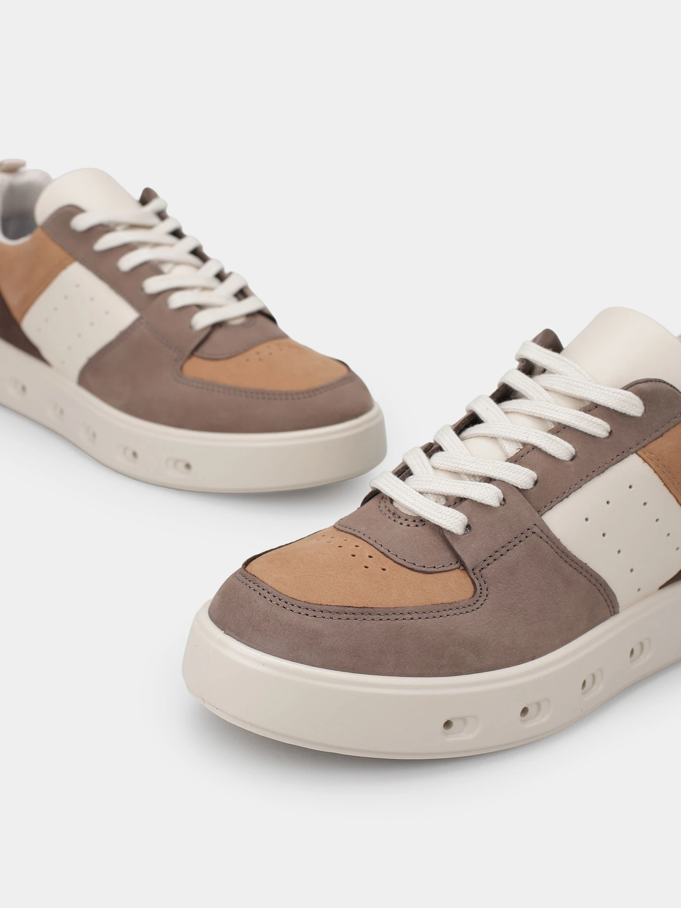 Кеди ECCO STREET 720 W модель 20971352043 Фото