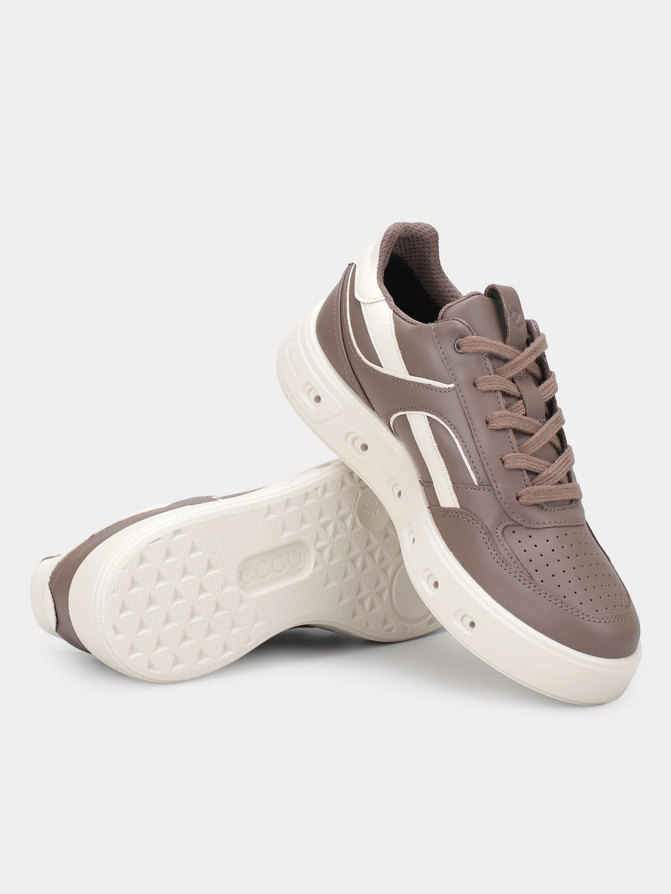 Кеды ECCO STREET 720 W модель 20978361871 Кеды ECCO STREET 720 W модель 20978361871 Фото