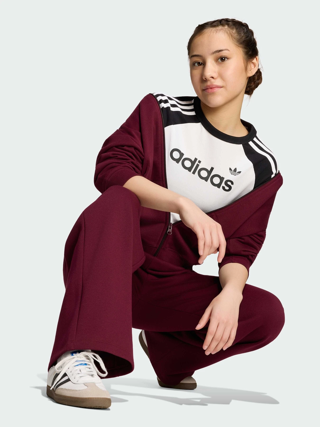 Брюки Adidas модель KQ8431 Брюки Adidas модель KQ8431 Фото