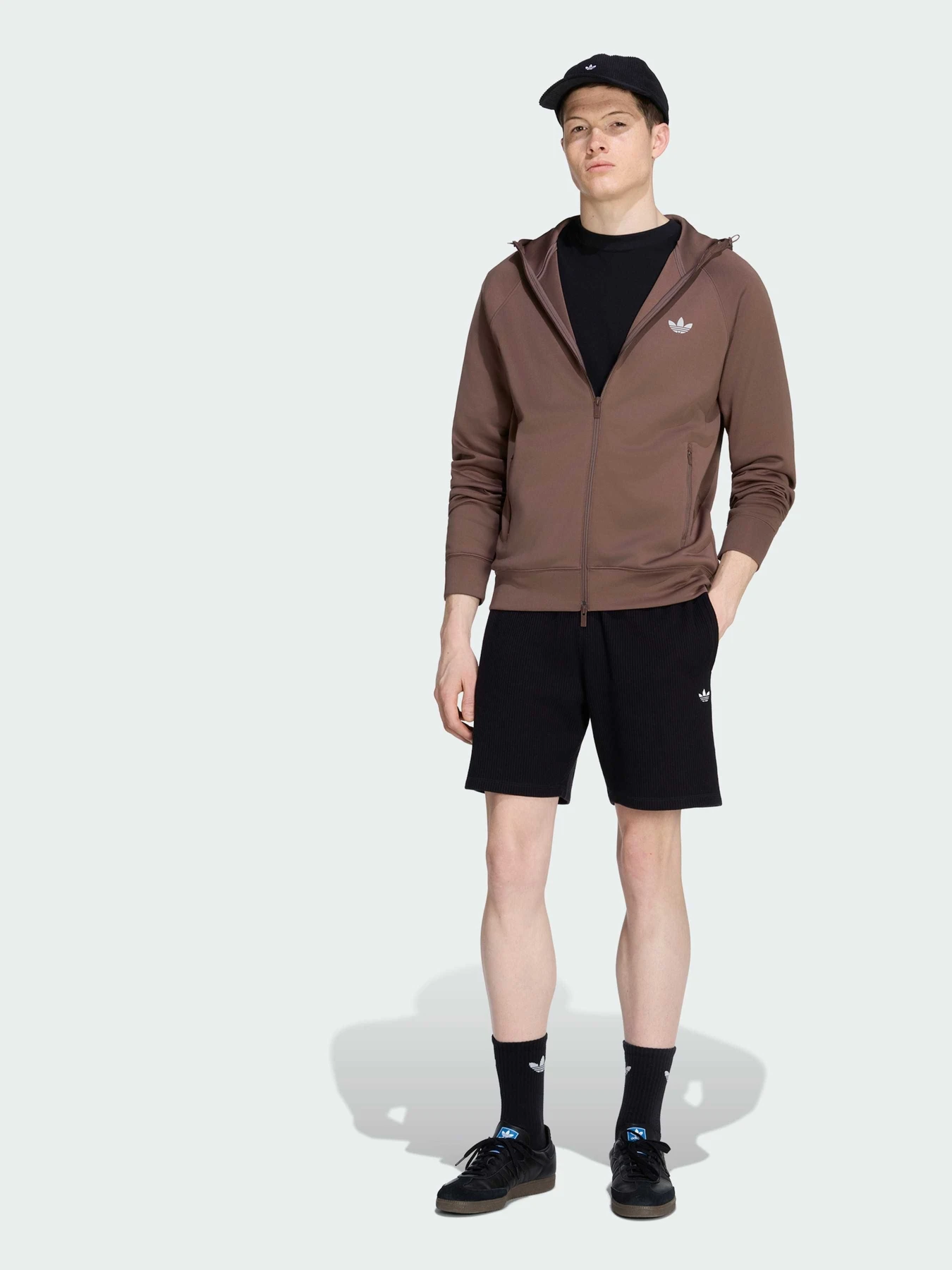 Худи и свитшоты Adidas модель KX9118 Худи и свитшоты Adidas модель KX9118 Фото