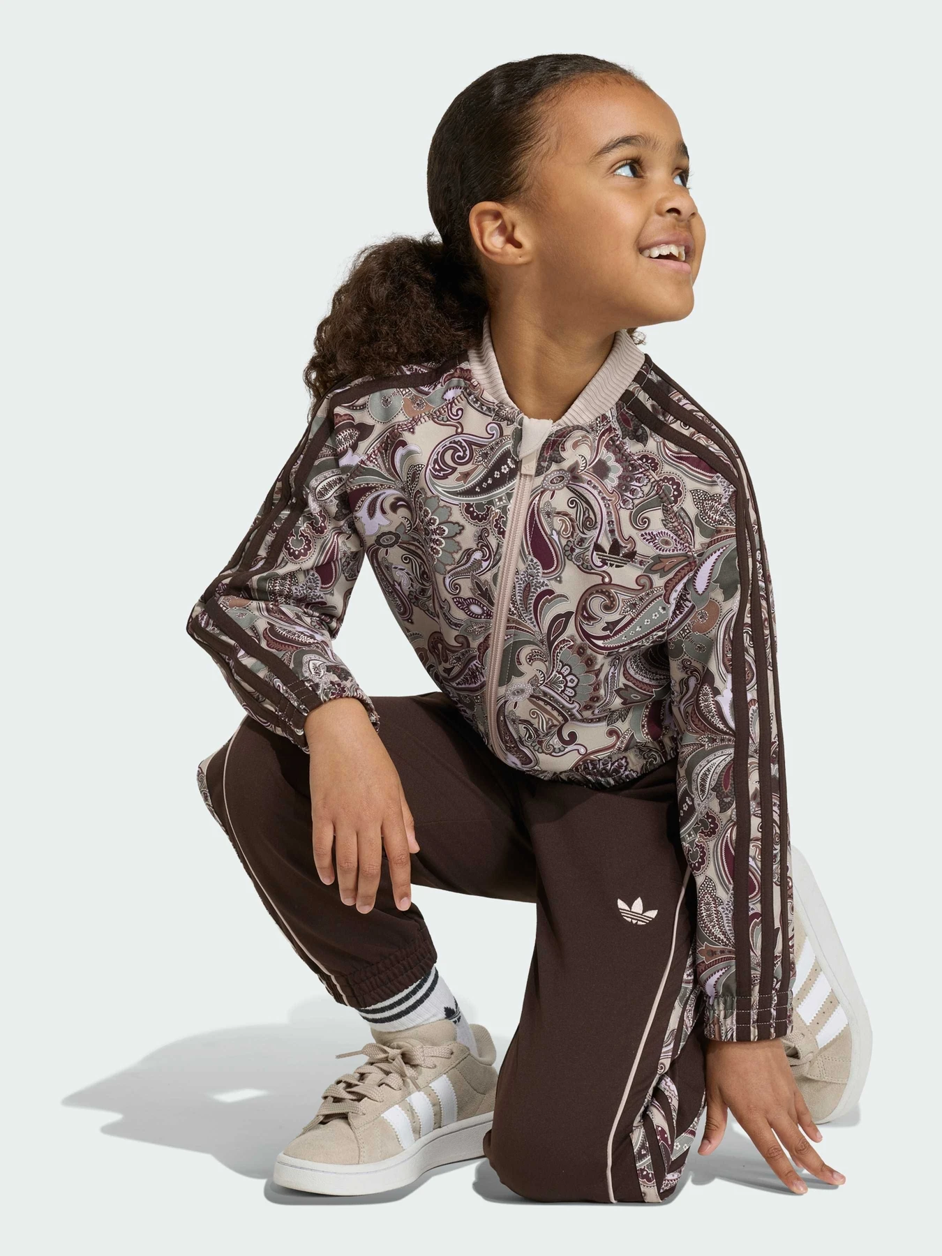 Костюми Adidas Graphics модель KR9206 Костюми Adidas Graphics модель KR9206 Фото