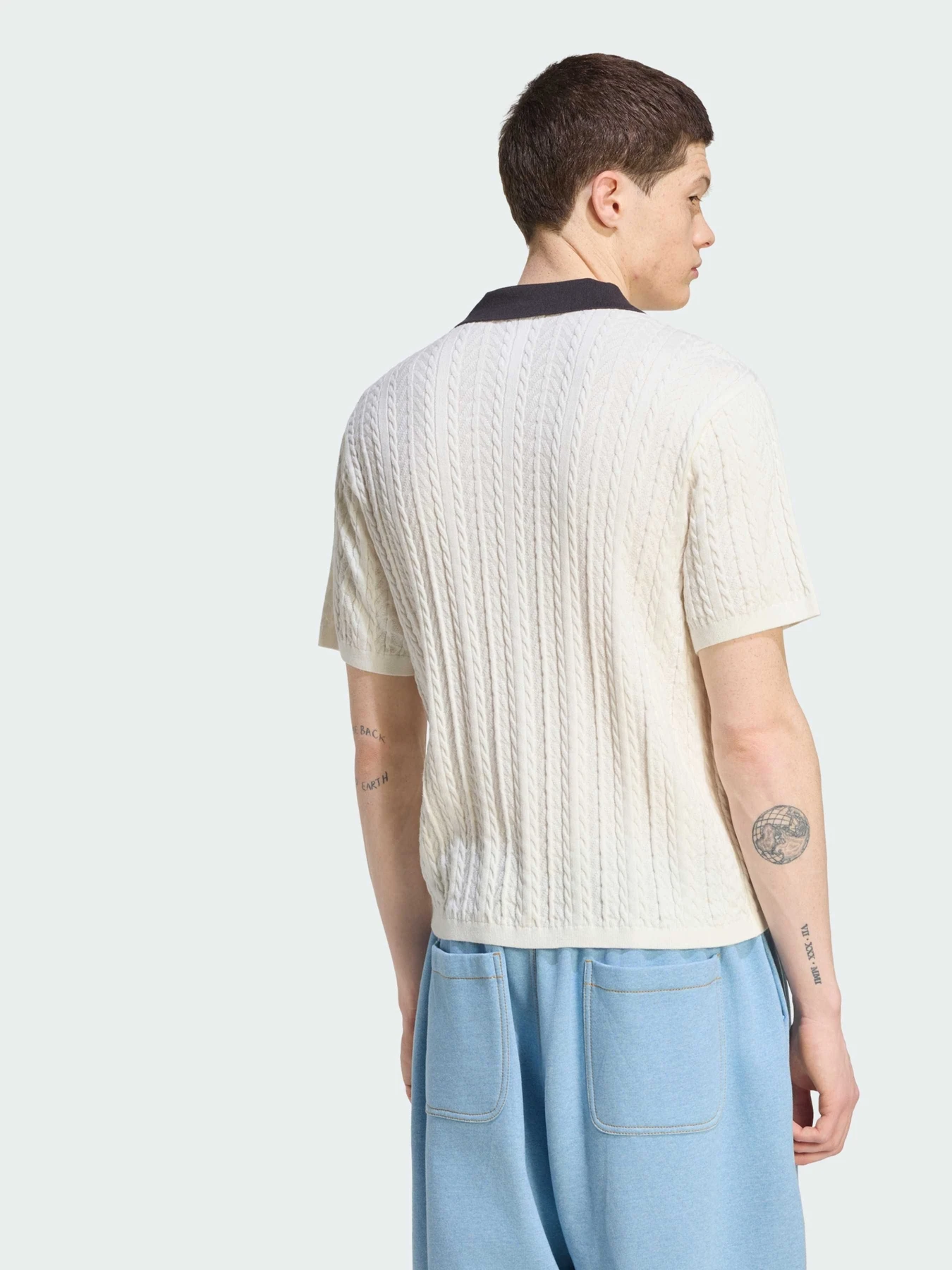 Футболки и поло Adidas модель KR9765 Футболки и поло Adidas модель KR9765 Фото
