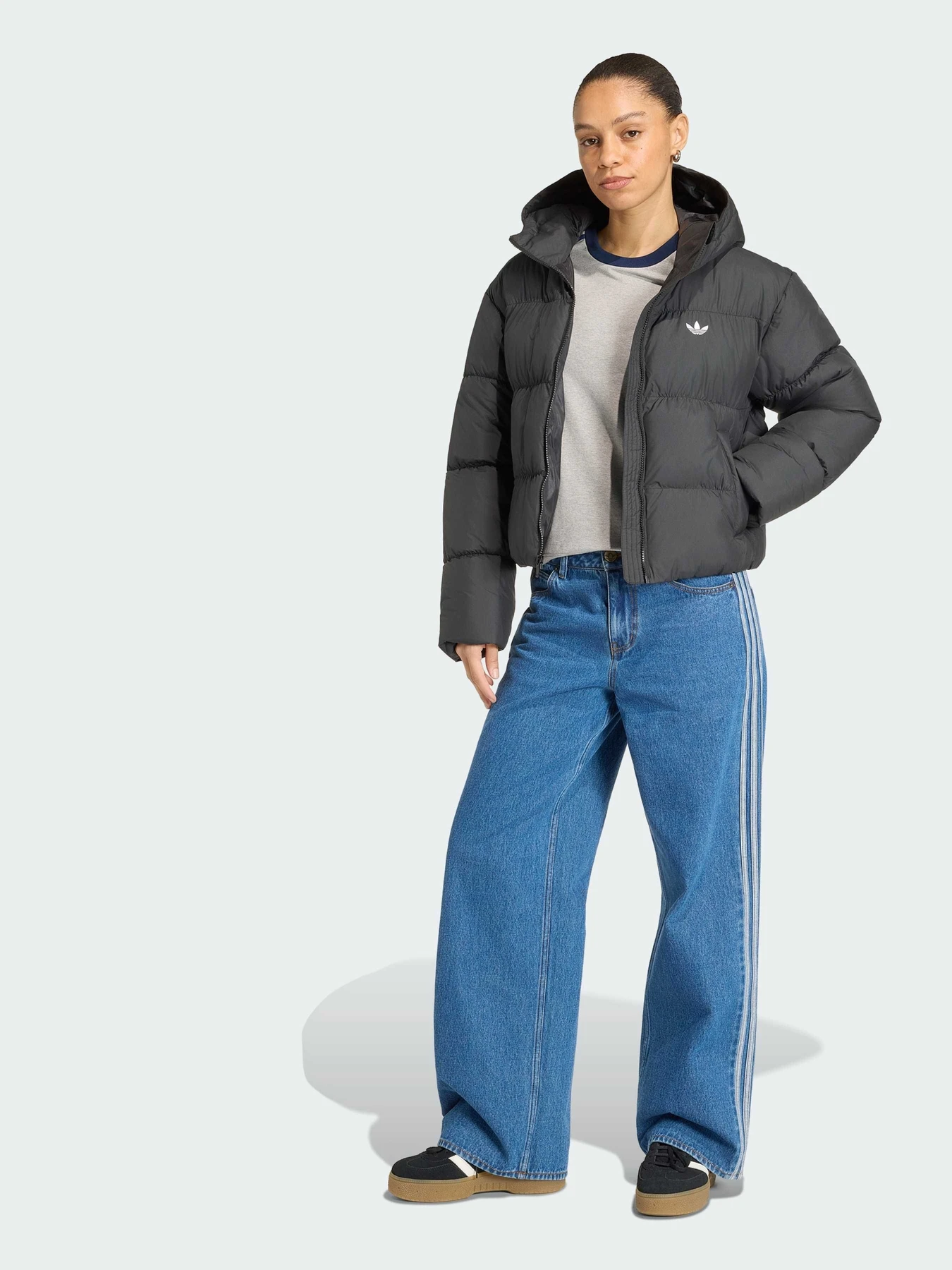 Куртки и дубленки Adidas модель KT4236 Куртки и дубленки Adidas модель KT4236 Фото