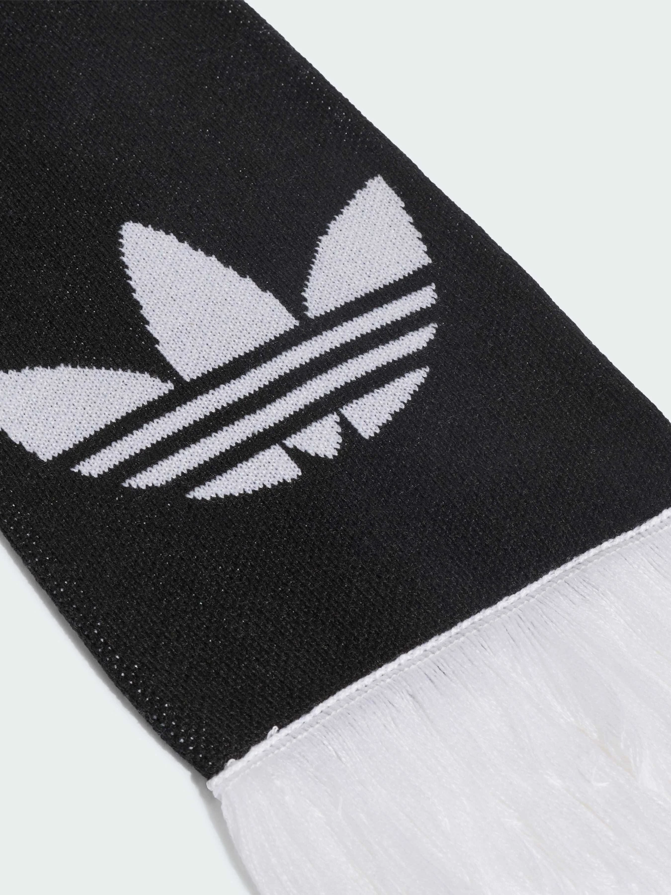 Шарфи та хустки Adidas Adicolor модель KR1661 Фото