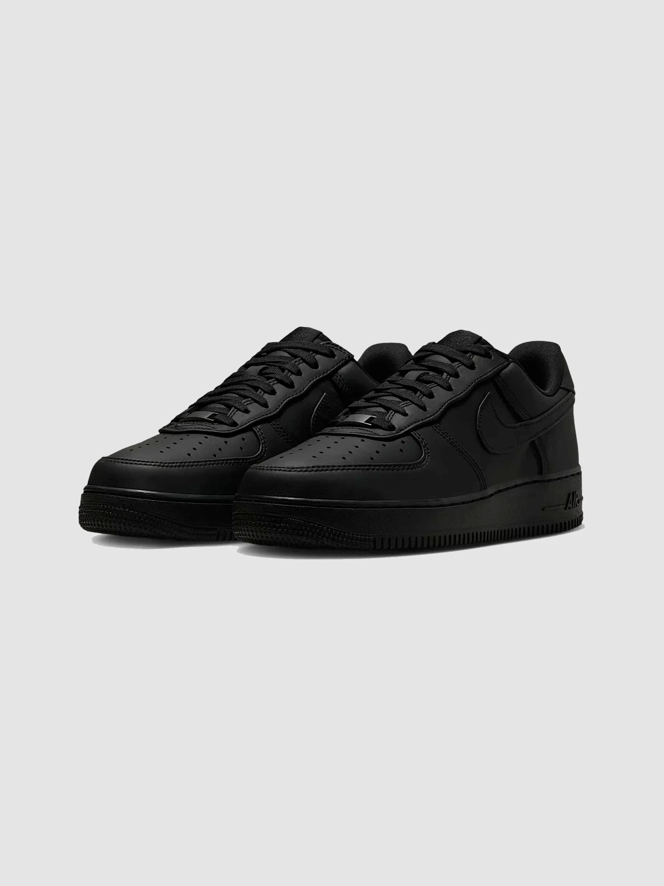 Кросівки NIKE Air Force 1 Low модель IM3078-001 Кросівки NIKE Air Force 1 Low модель IM3078-001 Фото