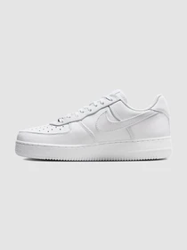 Кросівки NIKE Air Force 1 Low модель IM3078-100 Фото