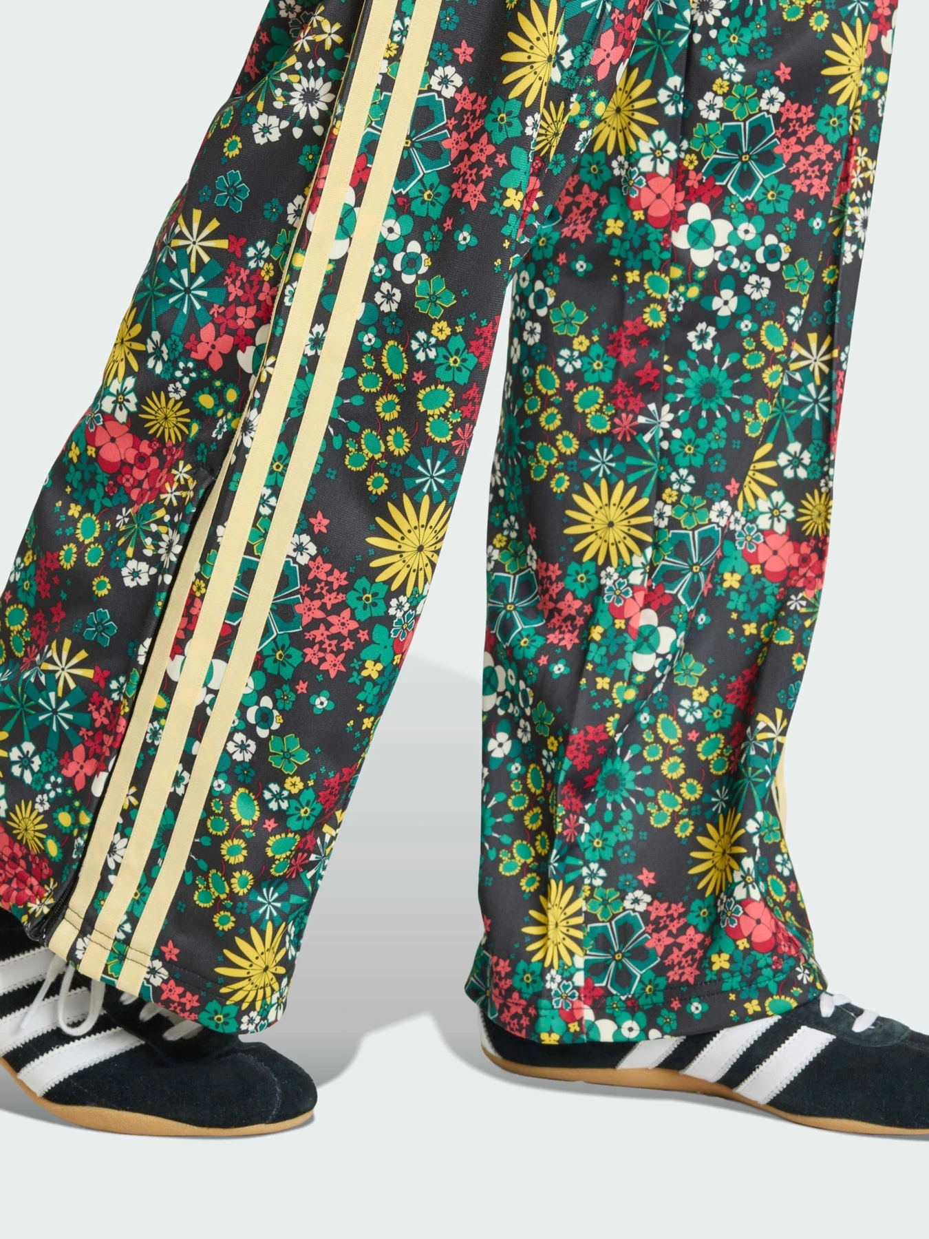 Штани Adidas Adicolor модель KD5561 Фото