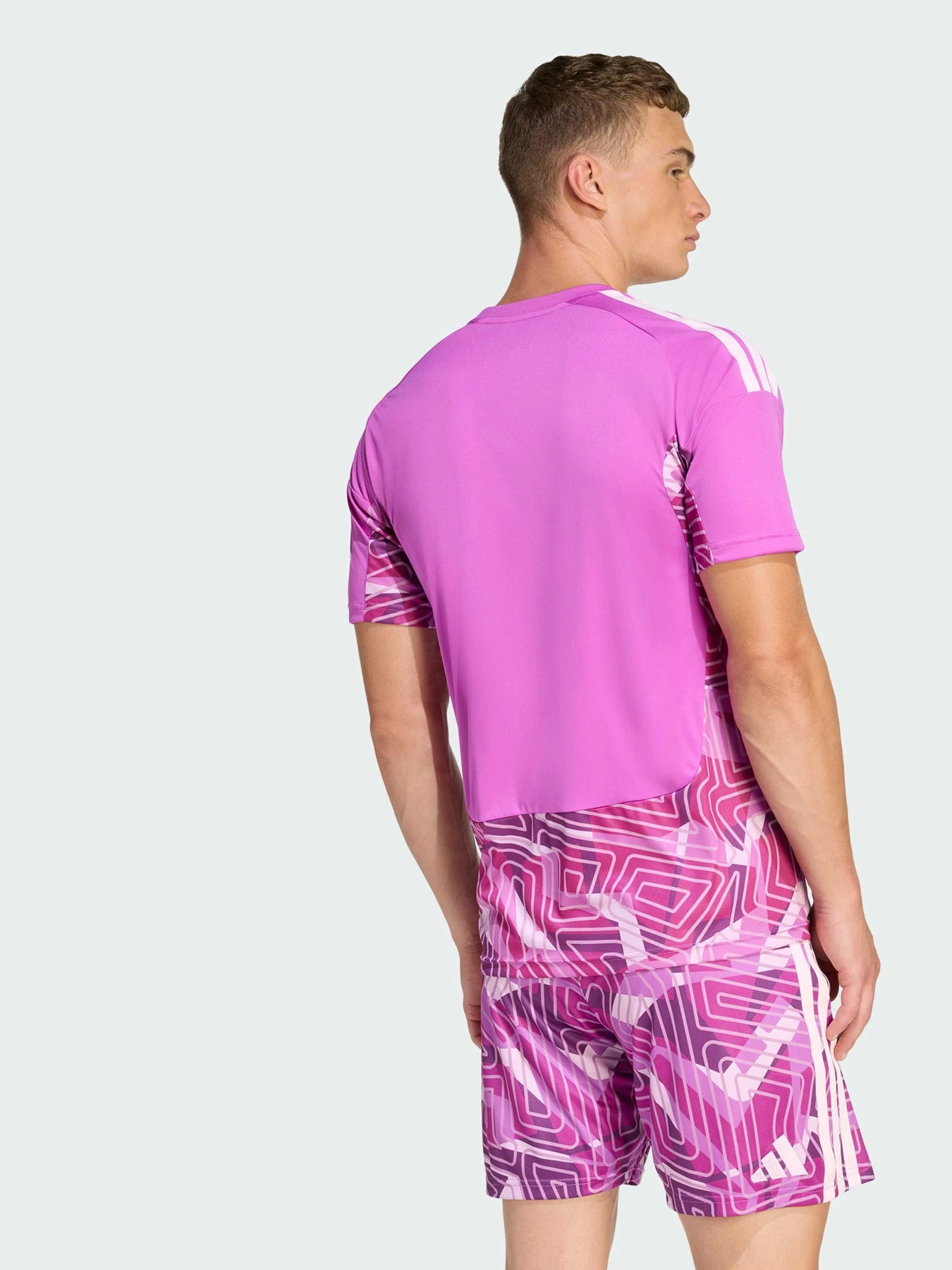 Футболки і поло Adidas модель JM8373 Футболки і поло Adidas модель JM8373 Фото