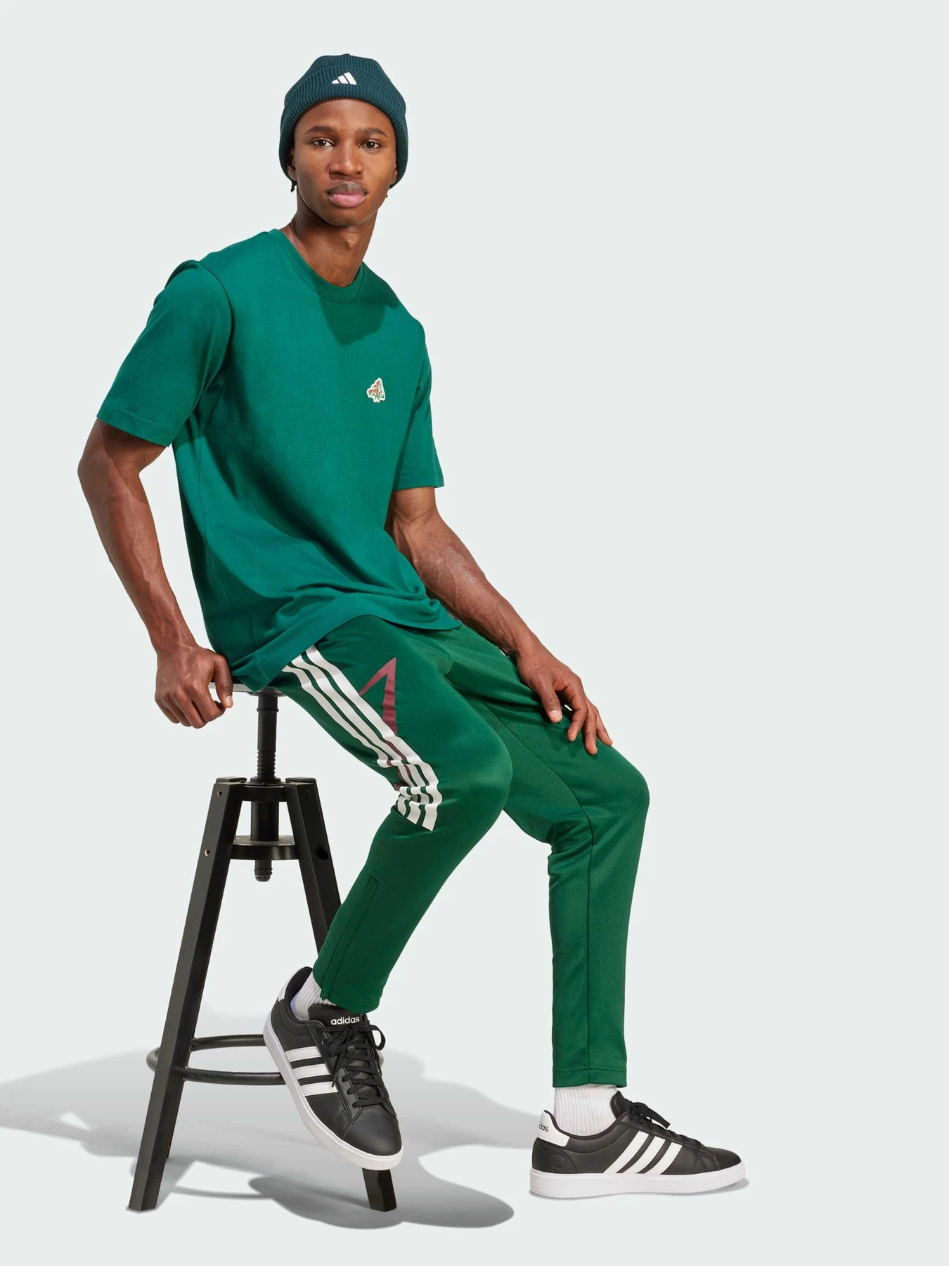 Штани Adidas Tiro модель JN2574 Штани Adidas Tiro модель JN2574 Фото