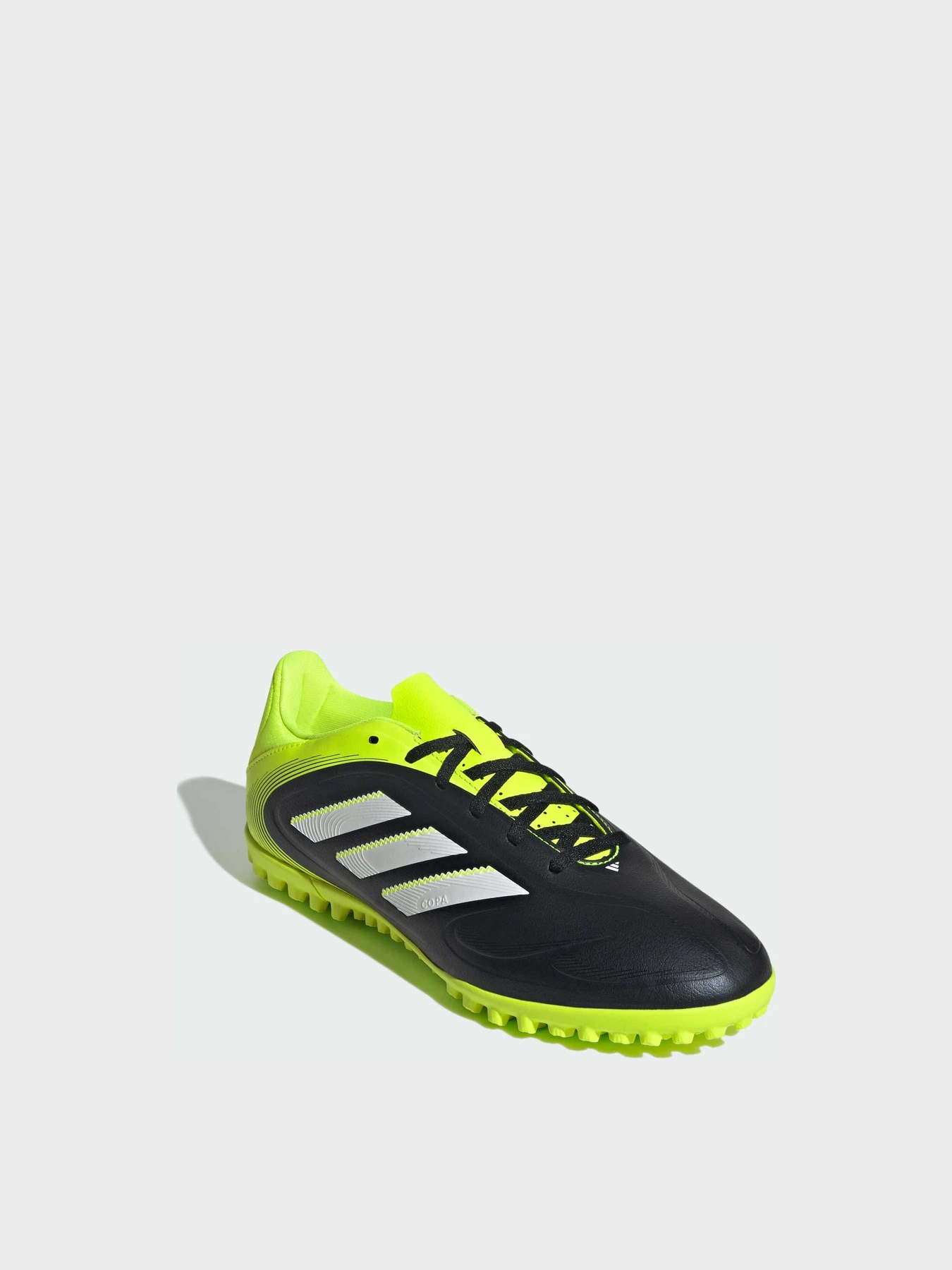 Кросівки Adidas Copa модель JR2893 Кросівки Adidas Copa модель JR2893 Фото