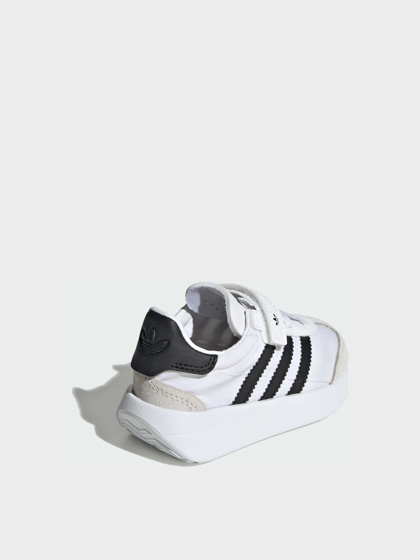 Кросівки Adidas модель IF6158 Кросівки Adidas модель IF6158 Фото