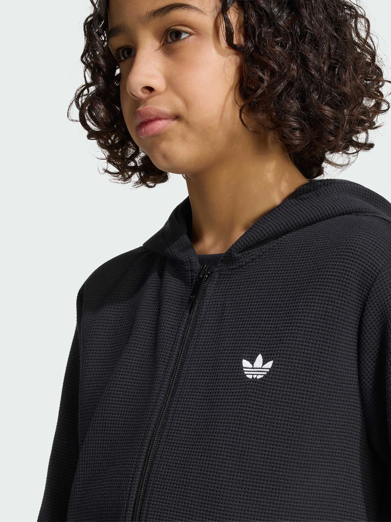 Худи и свитшоты Adidas модель KT1743 Худи и свитшоты Adidas модель KT1743 Фото