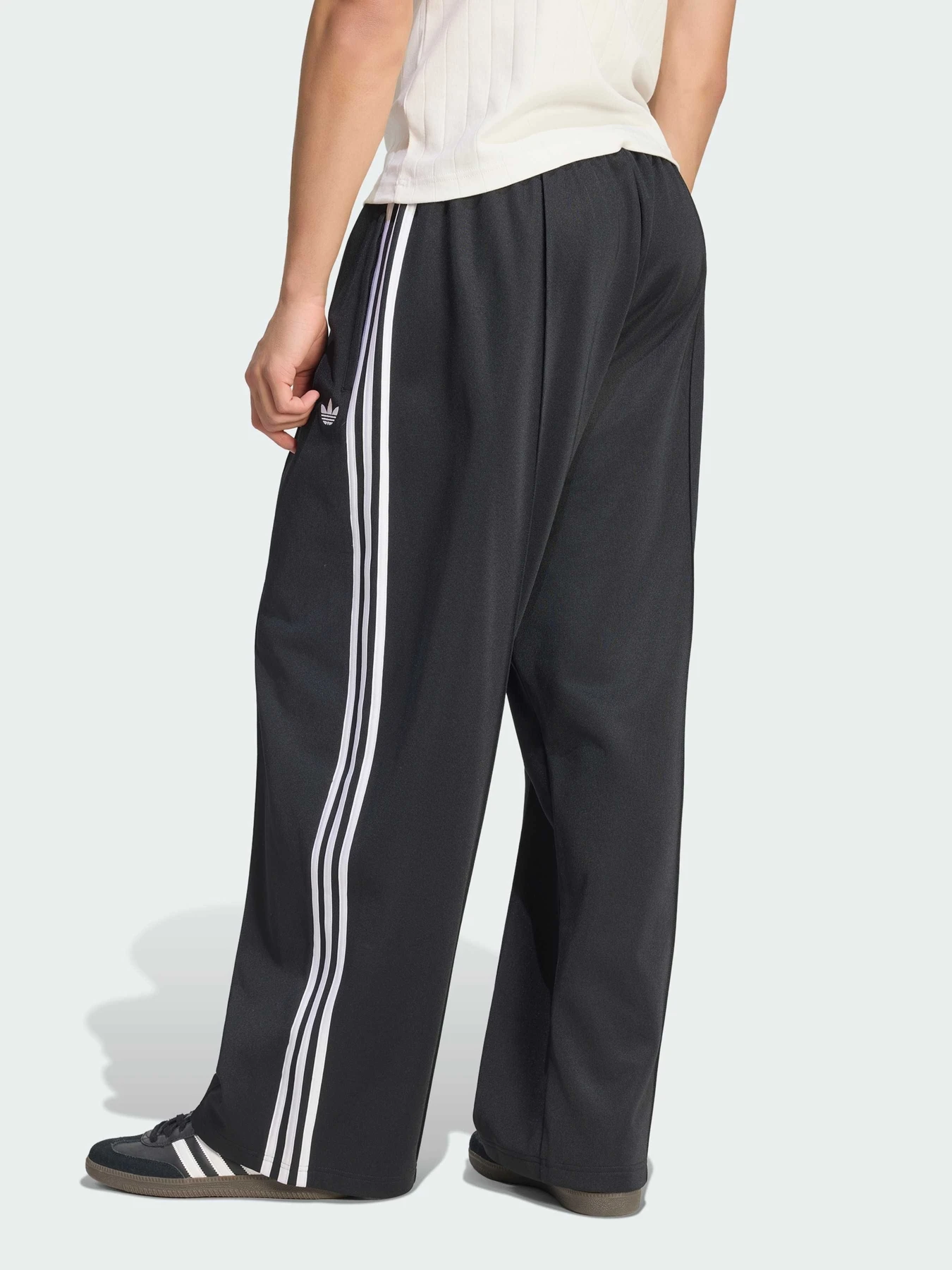 Штани Adidas Adicolor модель KS7530 Фото