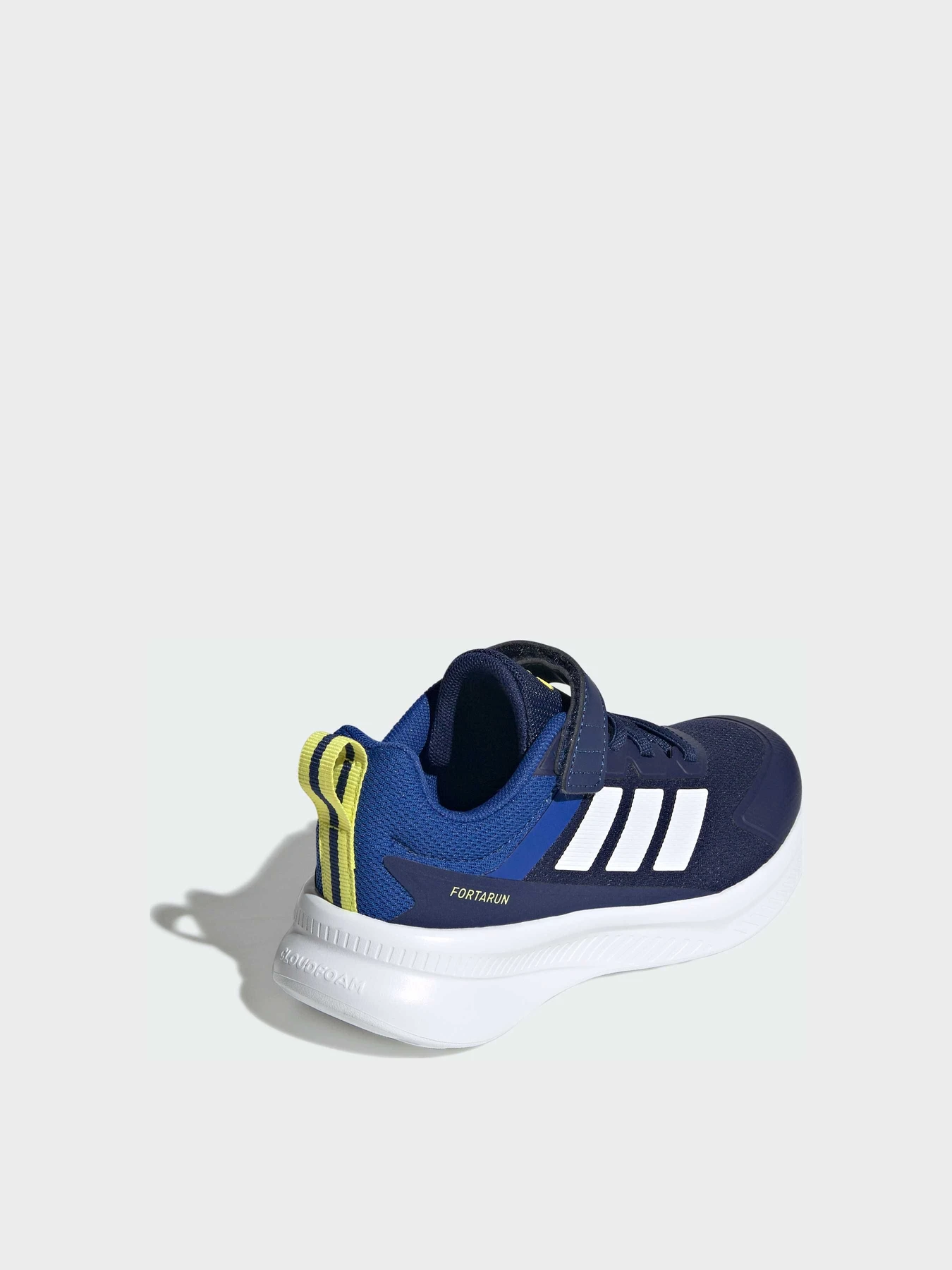 Кросівки Adidas модель KH9114 Кросівки Adidas модель KH9114 Фото