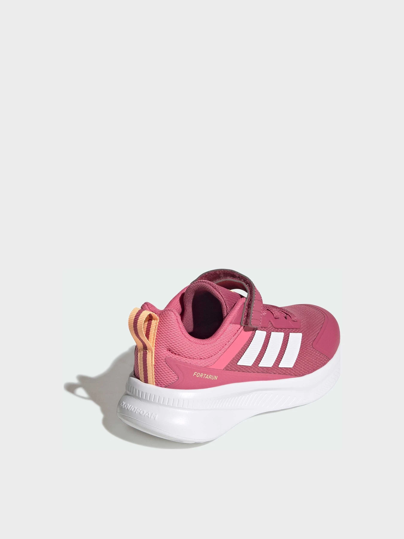 Кросівки Adidas модель KH9117 Кросівки Adidas модель KH9117 Фото