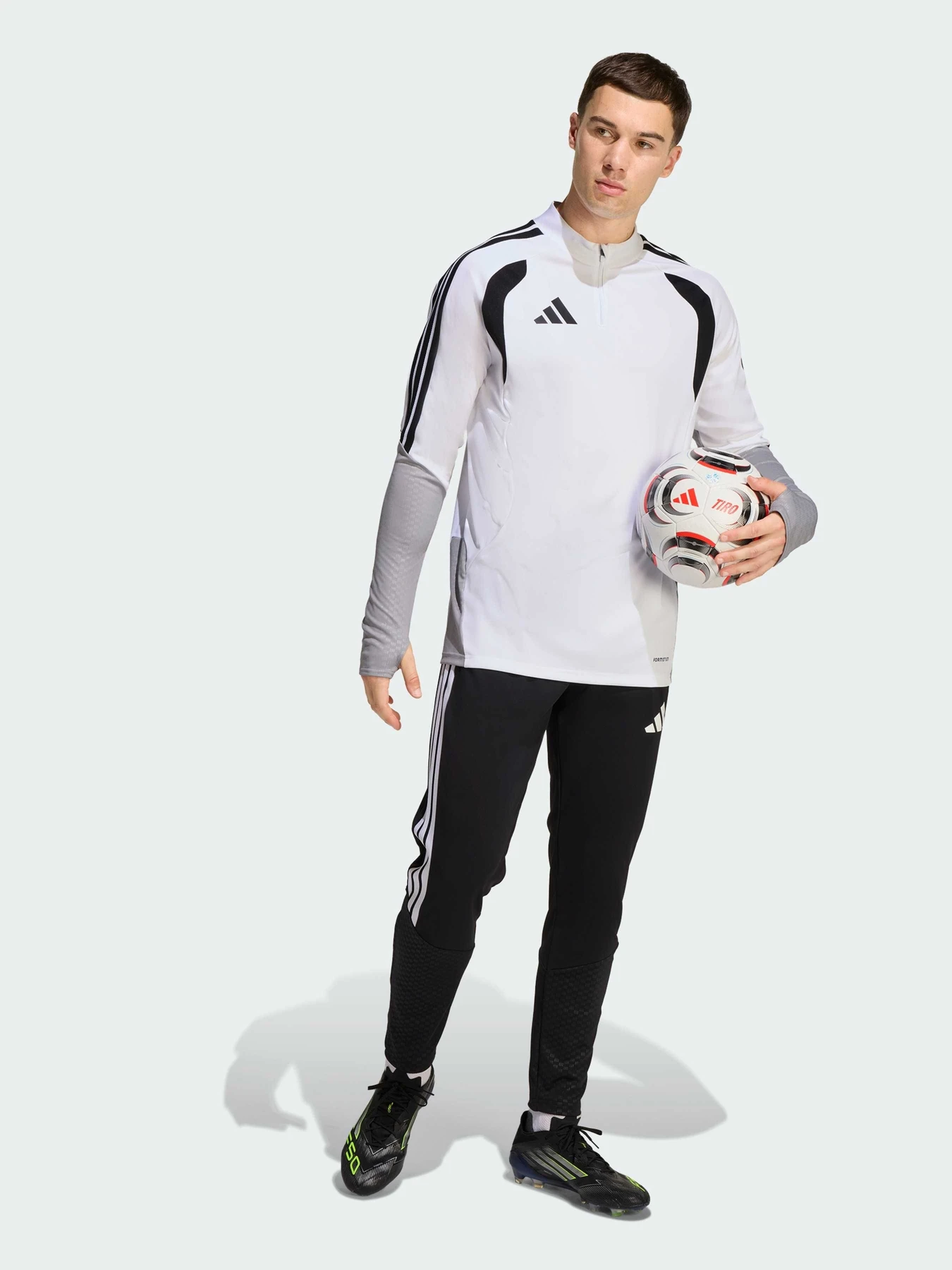 Худі та світшоти Adidas Tiro модель JX4256 Худі та світшоти Adidas Tiro модель JX4256 Фото