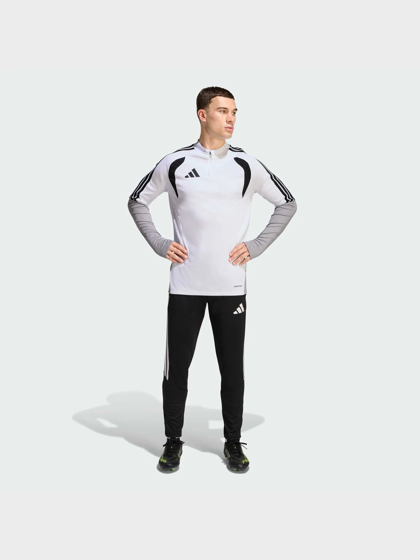 Худі та світшоти Adidas Tiro модель JX4256 Худі та світшоти Adidas Tiro модель JX4256 Фото