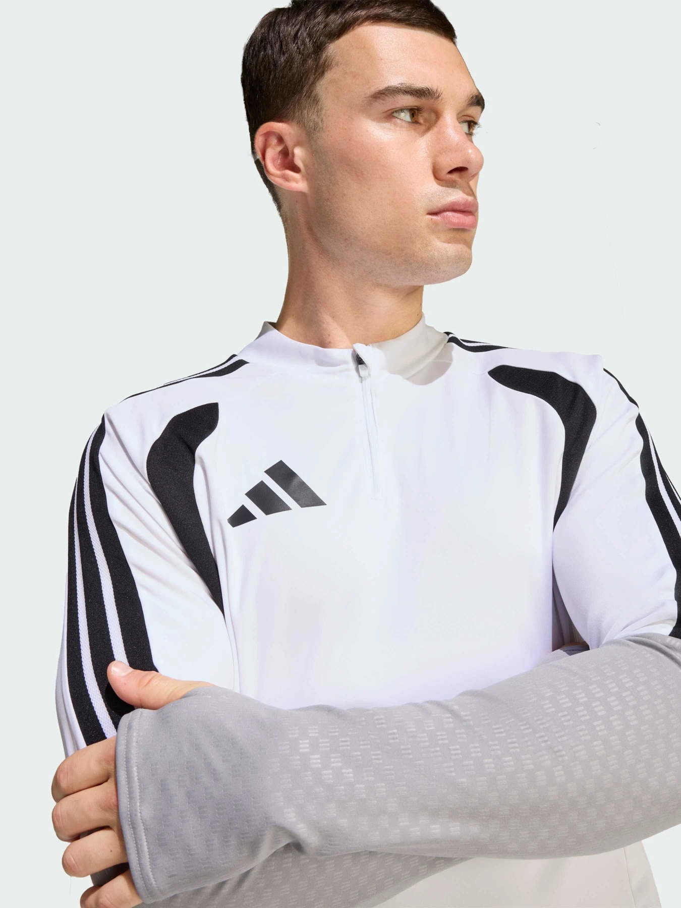 Худі та світшоти Adidas Tiro модель JX4256 Худі та світшоти Adidas Tiro модель JX4256 Фото