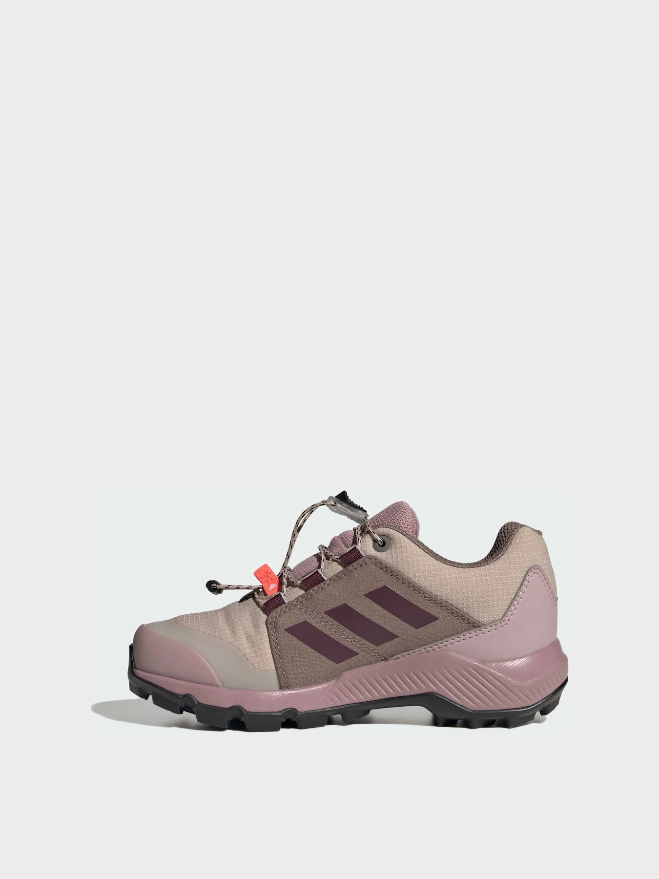 Кросівки Adidas модель KI5837 Кросівки Adidas модель KI5837 Фото