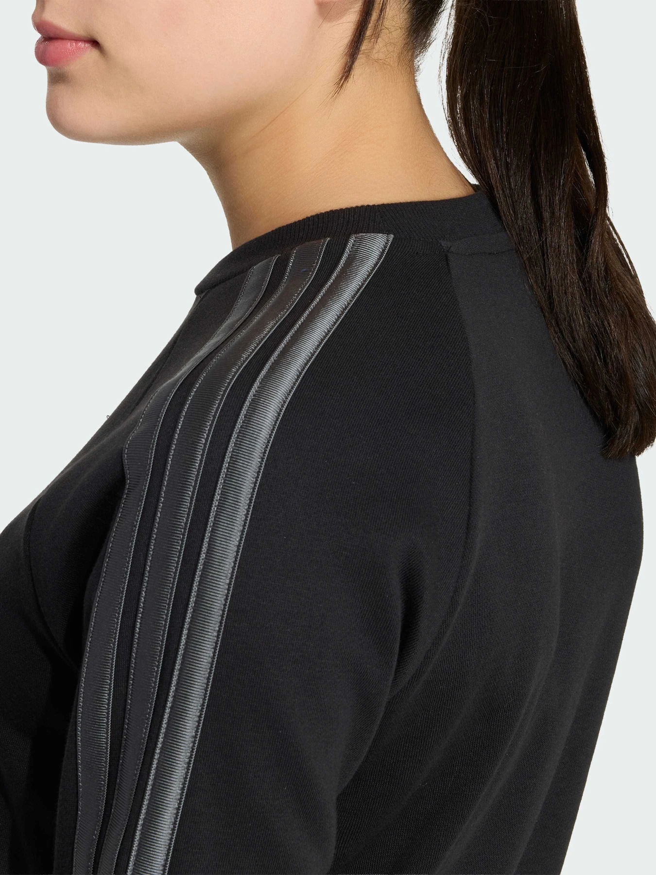 Худи и свитшоты Adidas модель KQ7043 Худи и свитшоты Adidas модель KQ7043 Фото
