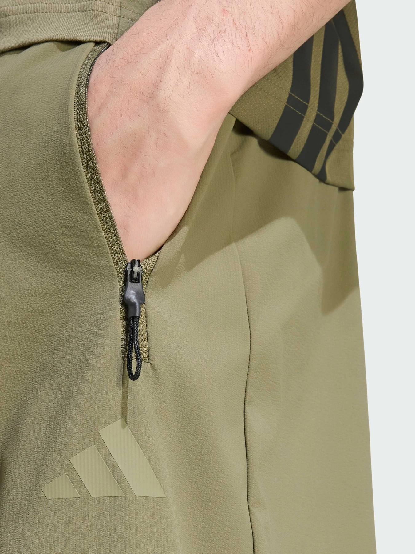 Штани Adidas ZNE модель KF6322 Штани Adidas ZNE модель KF6322 Фото