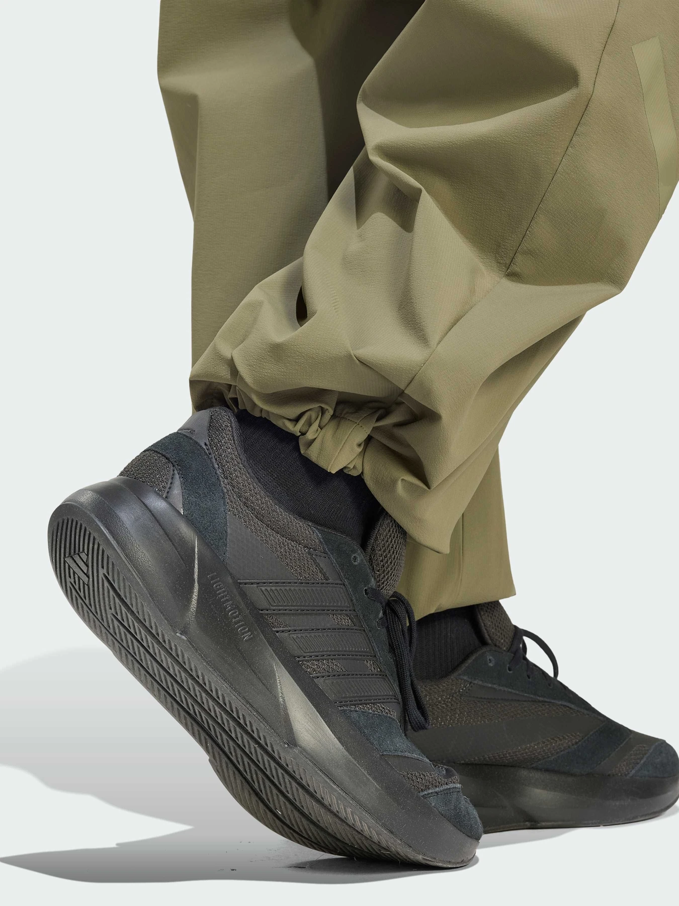 Штани Adidas ZNE модель KF6322 Штани Adidas ZNE модель KF6322 Фото