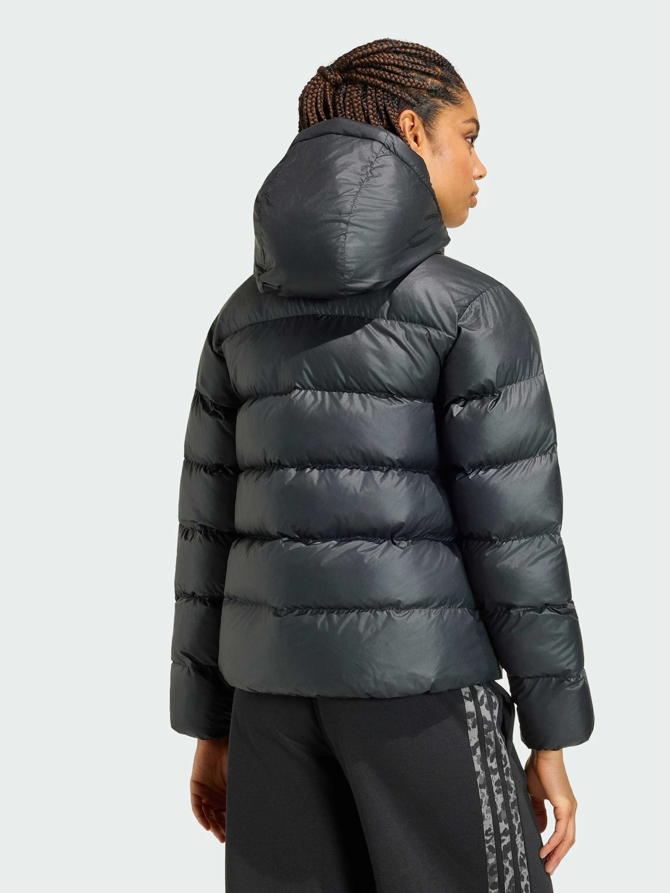 Куртки та дублянки Adidas модель KF2713 Фото