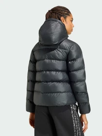Куртки та дублянки Adidas модель KF2713 Фото