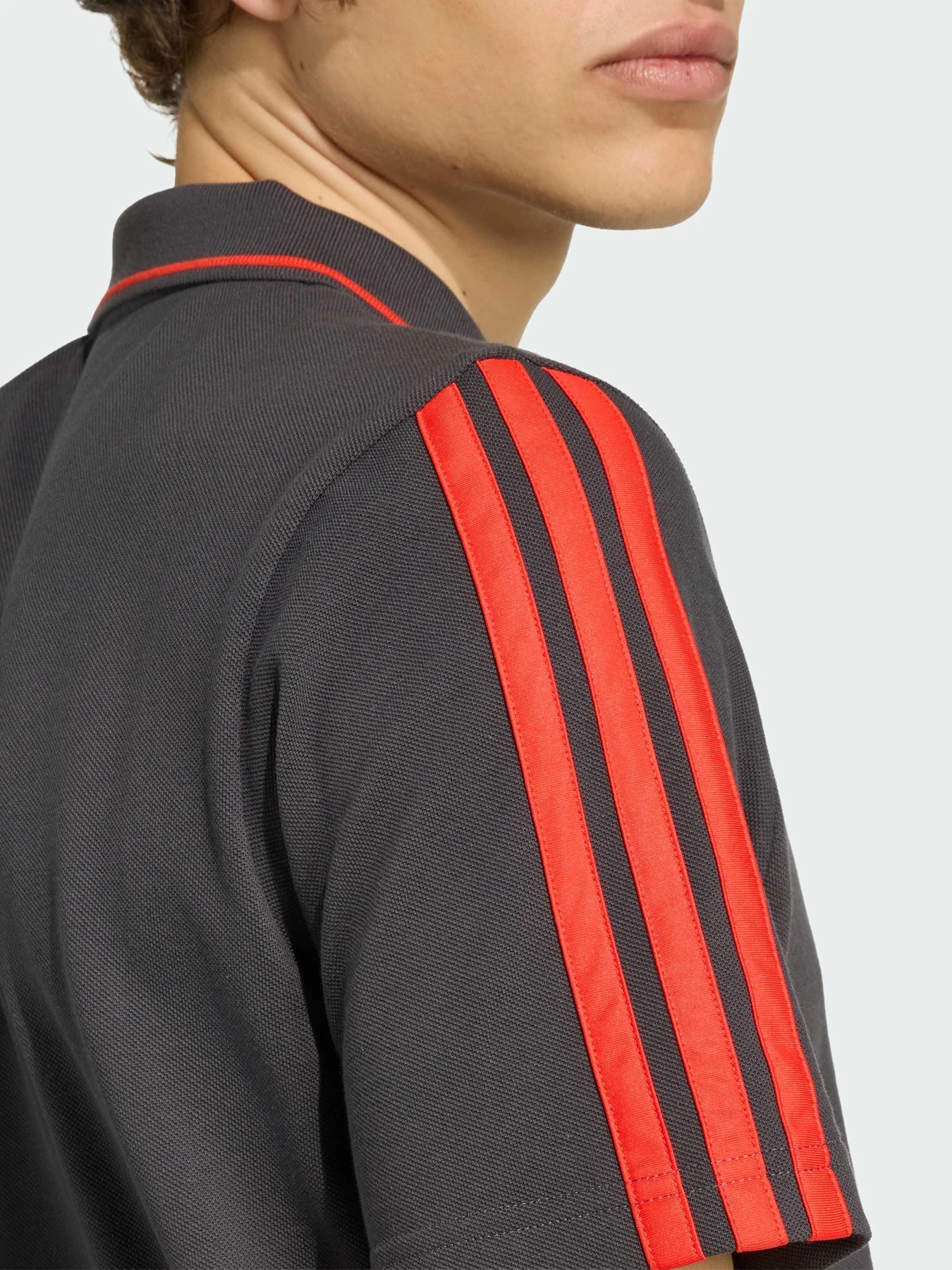 Футболки и поло Adidas модель KE6785 Футболки и поло Adidas модель KE6785 Фото