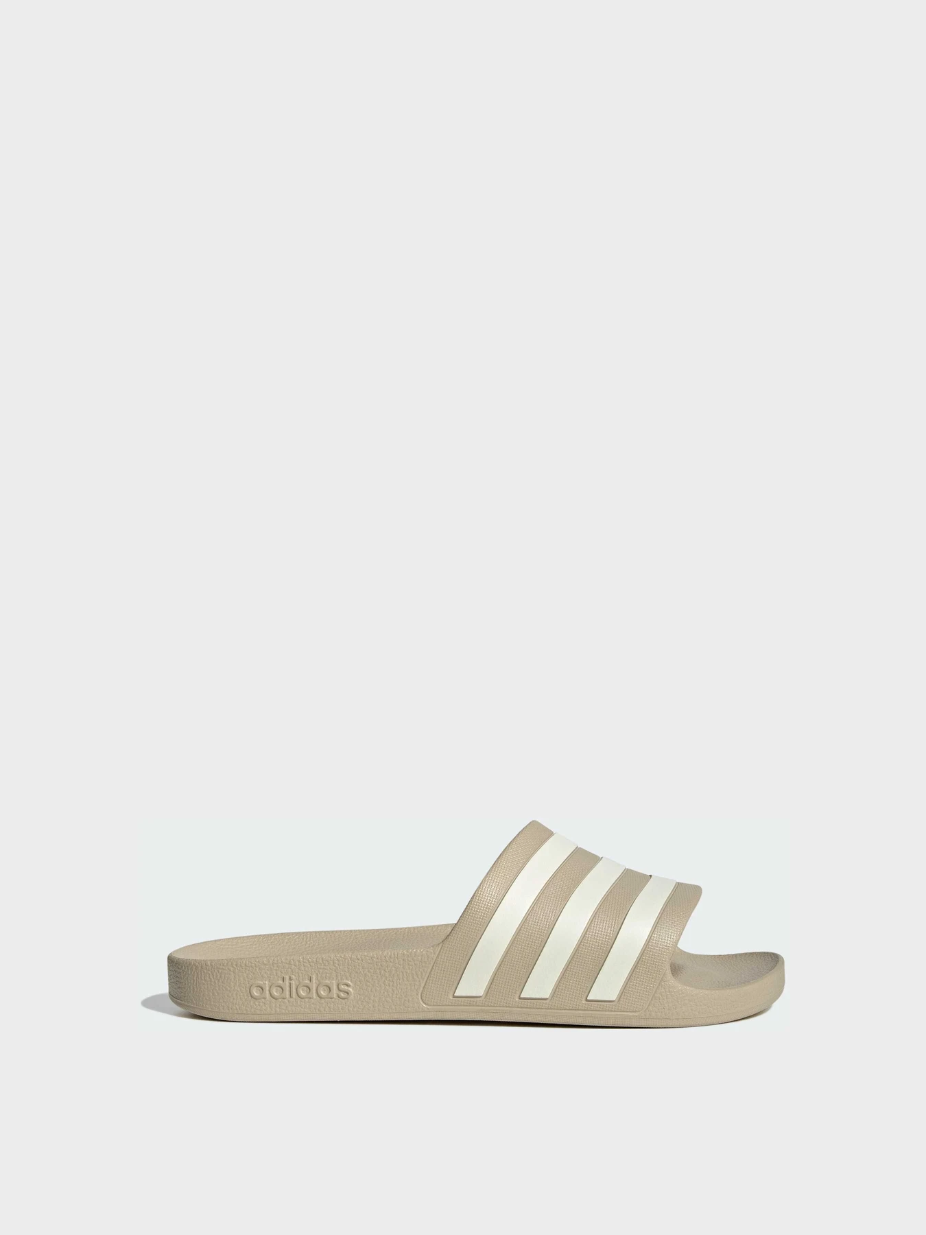 Шлёпанцы Adidas Adilette модель KJ7362 Шлёпанцы Adidas Adilette модель KJ7362 Фото