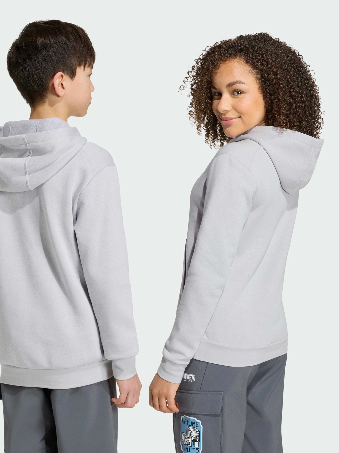 Худи и свитшоты Adidas модель KD8750 Худи и свитшоты Adidas модель KD8750 Фото