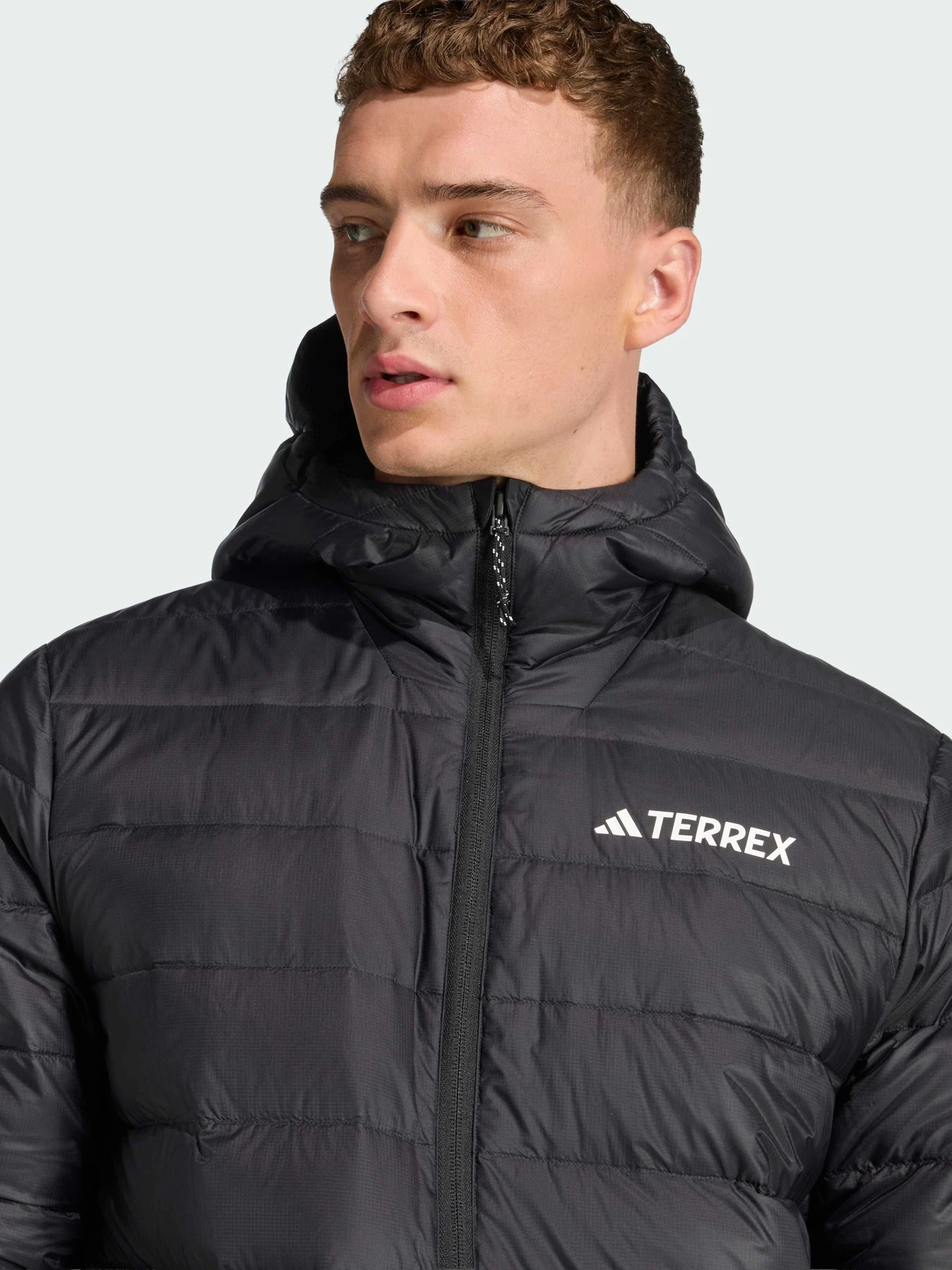 Куртки и дубленки Adidas Adidas Essentials модель KB2176 Куртки и дубленки Adidas Adidas Essentials модель KB2176 Фото