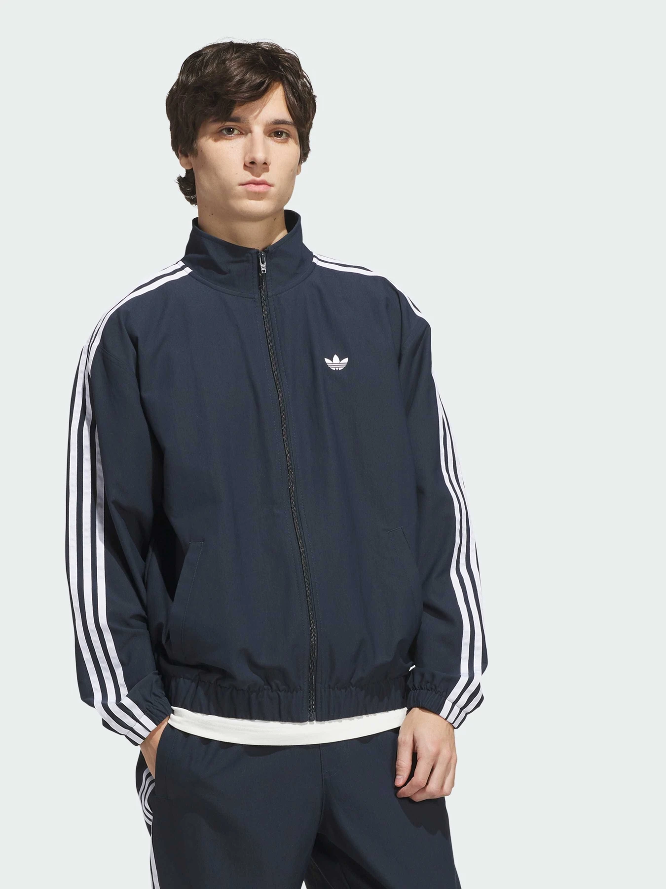 Куртки та дублянки Adidas модель KS4243 Куртки та дублянки Adidas модель KS4243 Фото
