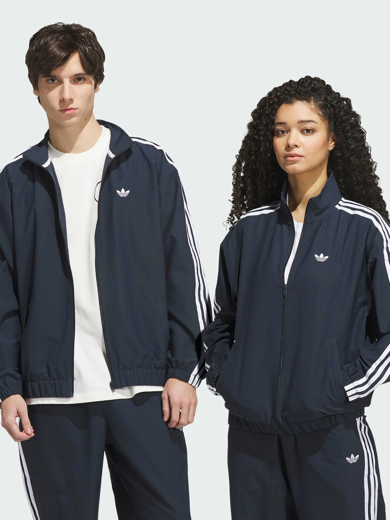 Куртки та дублянки Adidas модель KS4243 Куртки та дублянки Adidas модель KS4243 Фото