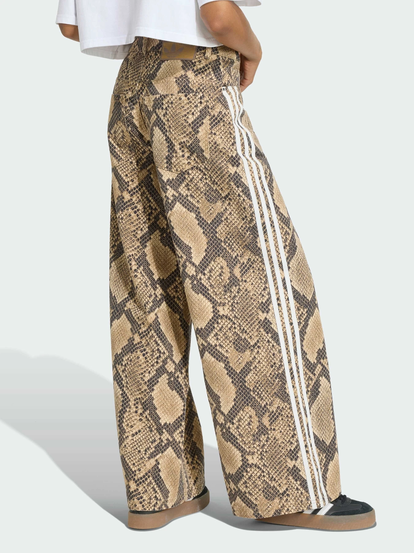 Джинси Adidas модель KY0630 Джинси Adidas модель KY0630 Фото