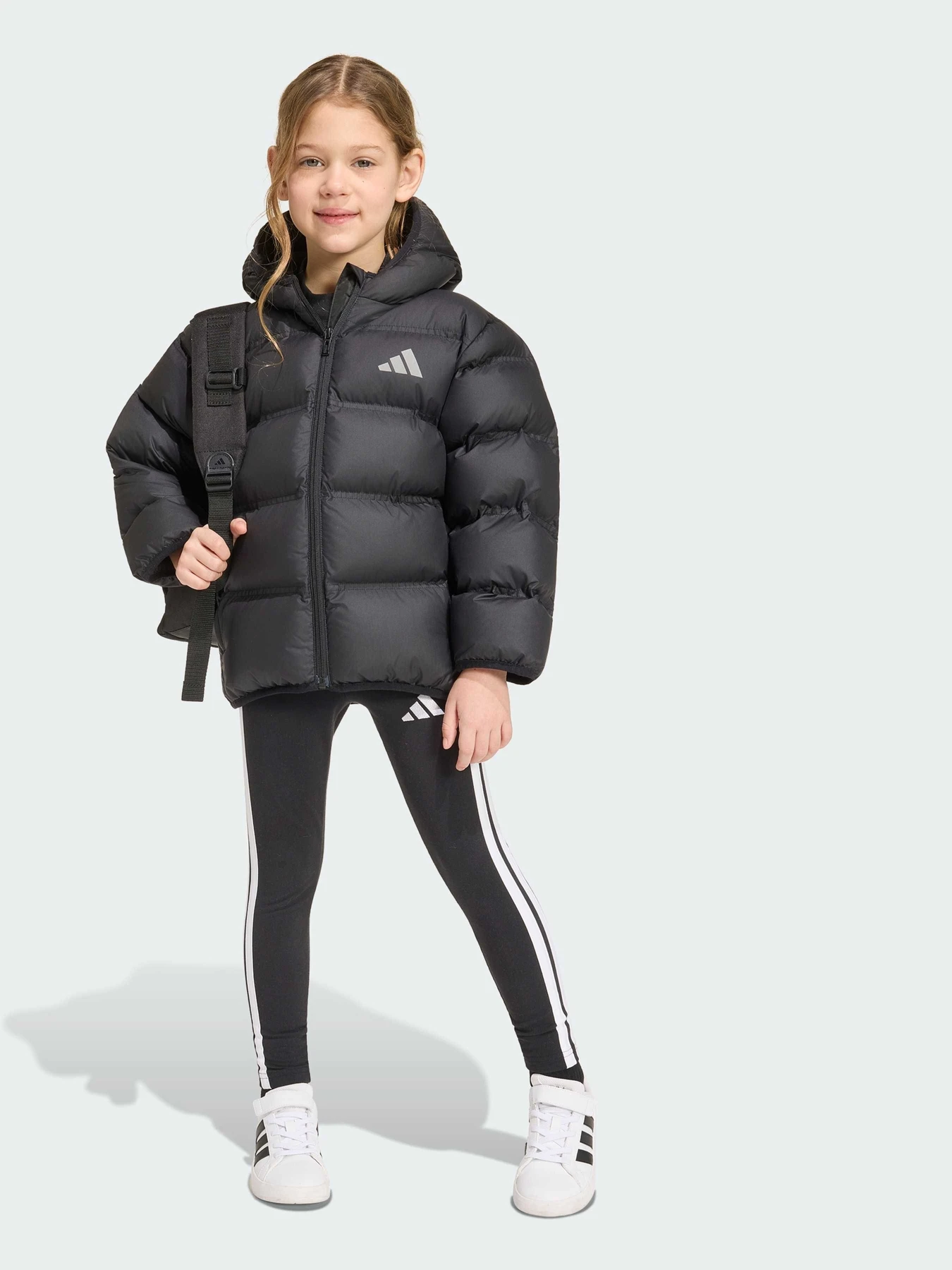 Куртки та дублянки Adidas модель KH0198 Куртки та дублянки Adidas модель KH0198 Фото