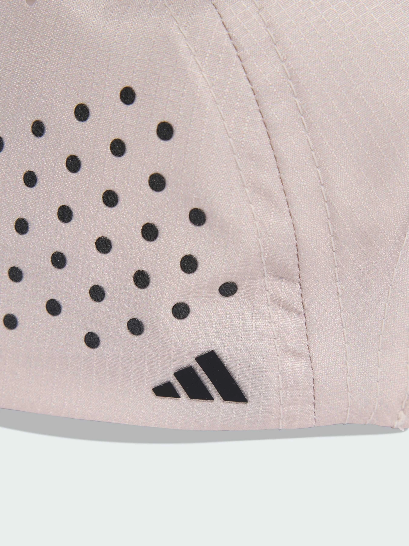 Шапки и кепки Adidas модель KF0556 Шапки и кепки Adidas модель KF0556 Фото