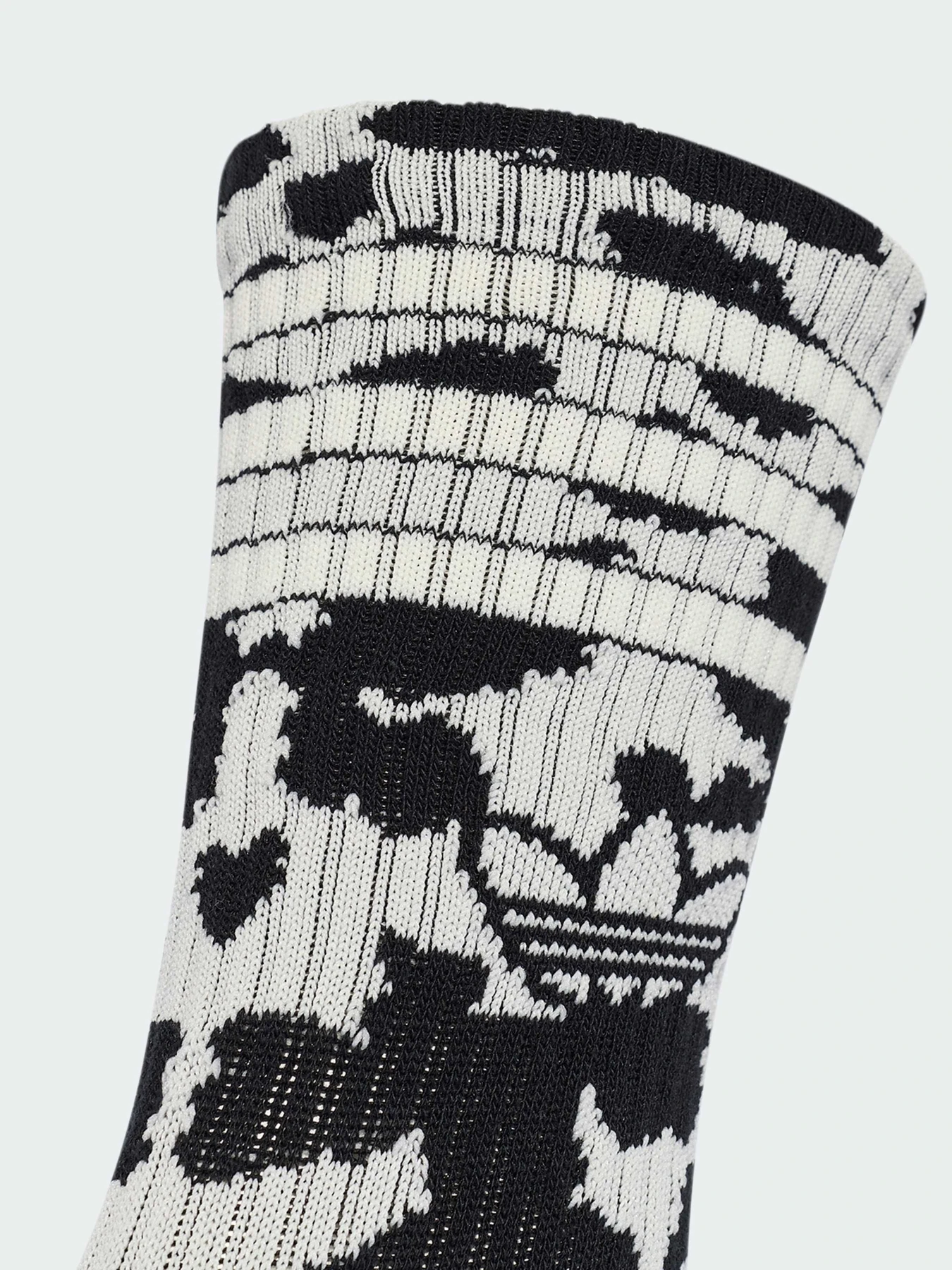 Носки и гольфы Adidas Graphics модель KS9437 Носки и гольфы Adidas Graphics модель KS9437 Фото