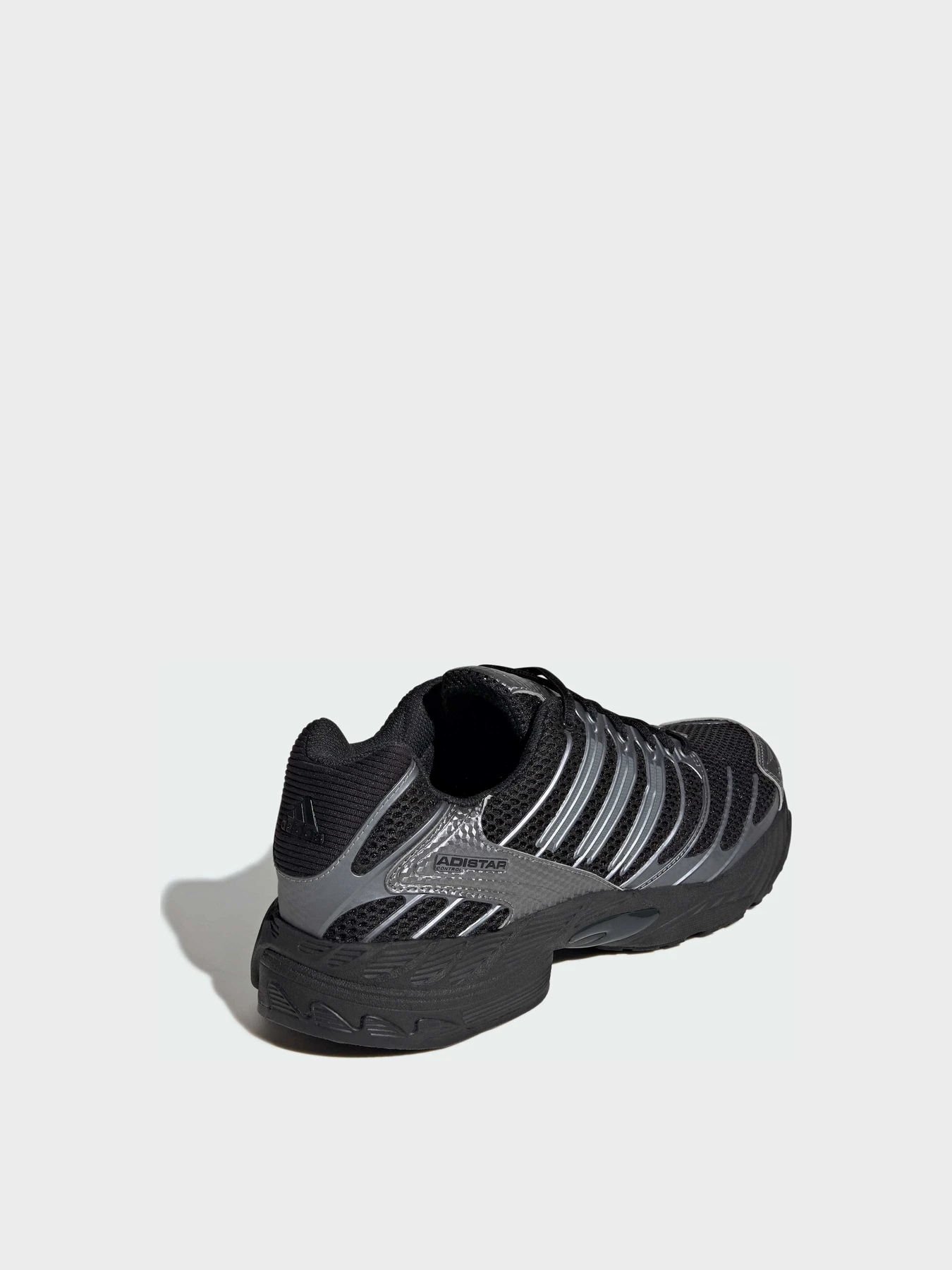 Кроссовки Adidas модель HQ2665 Фото