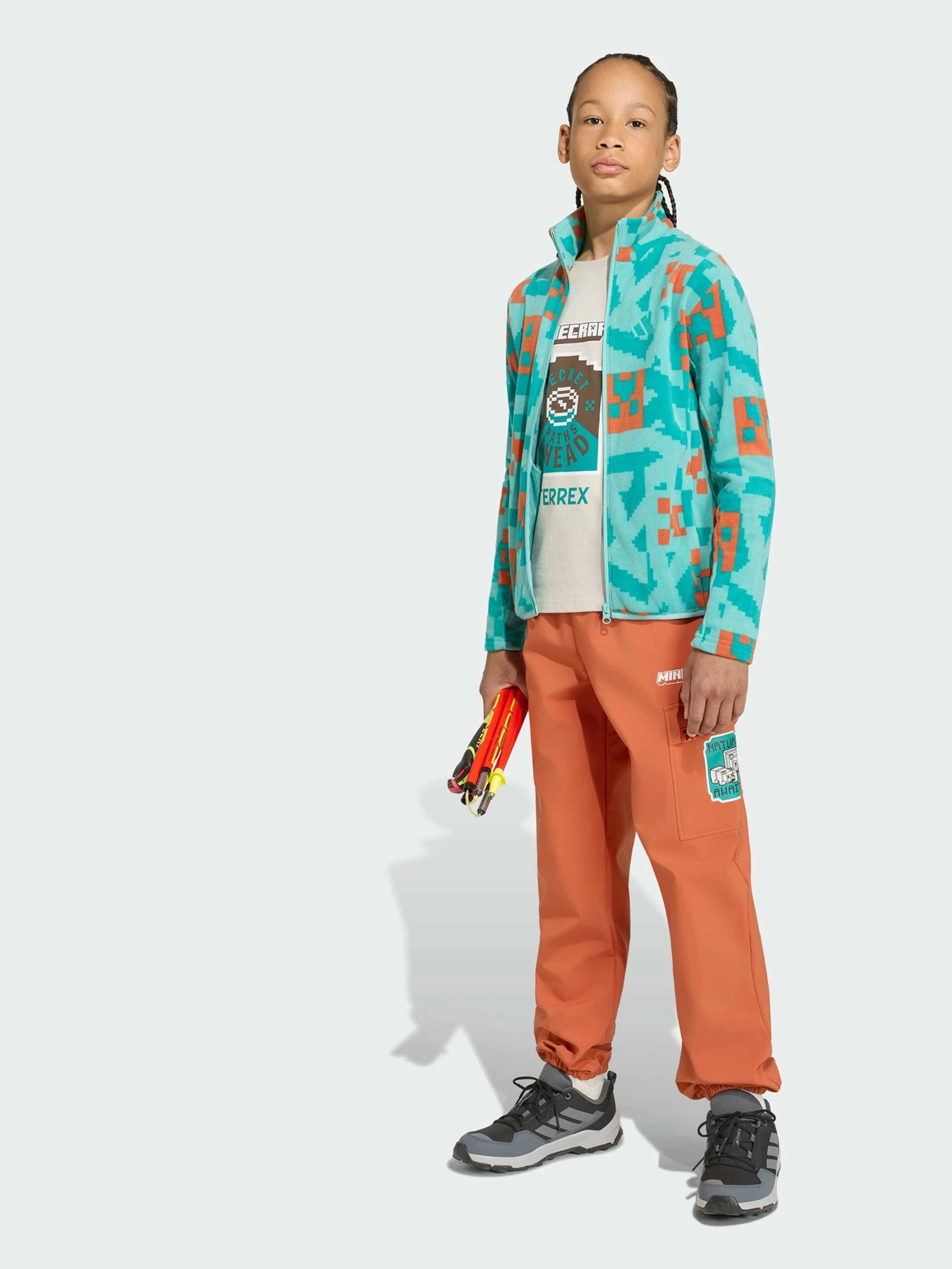 Худи и свитшоты Adidas модель KT0905 Худи и свитшоты Adidas модель KT0905 Фото