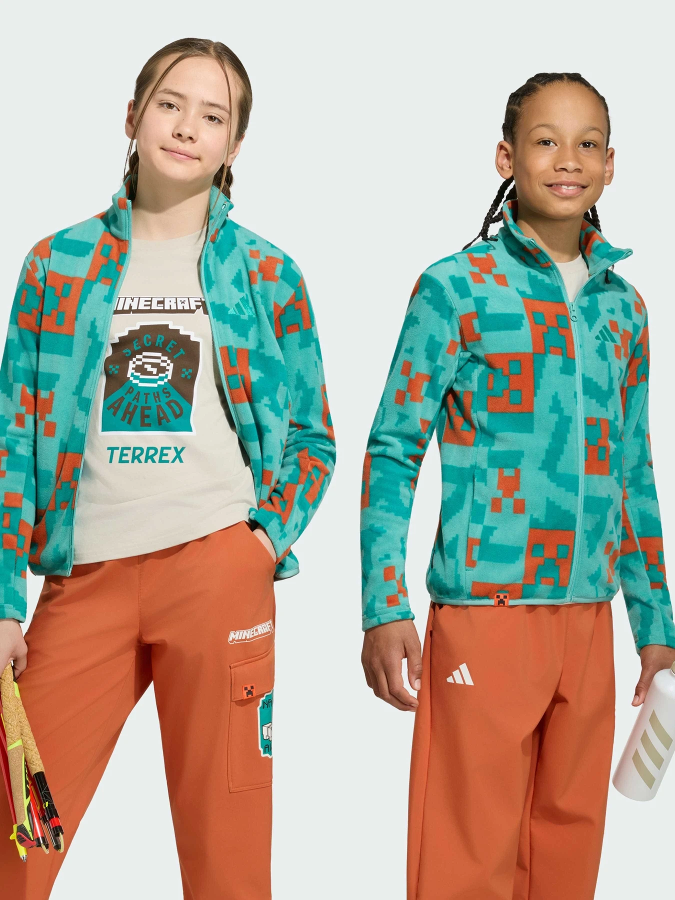 Худи и свитшоты Adidas модель KT0905 Худи и свитшоты Adidas модель KT0905 Фото