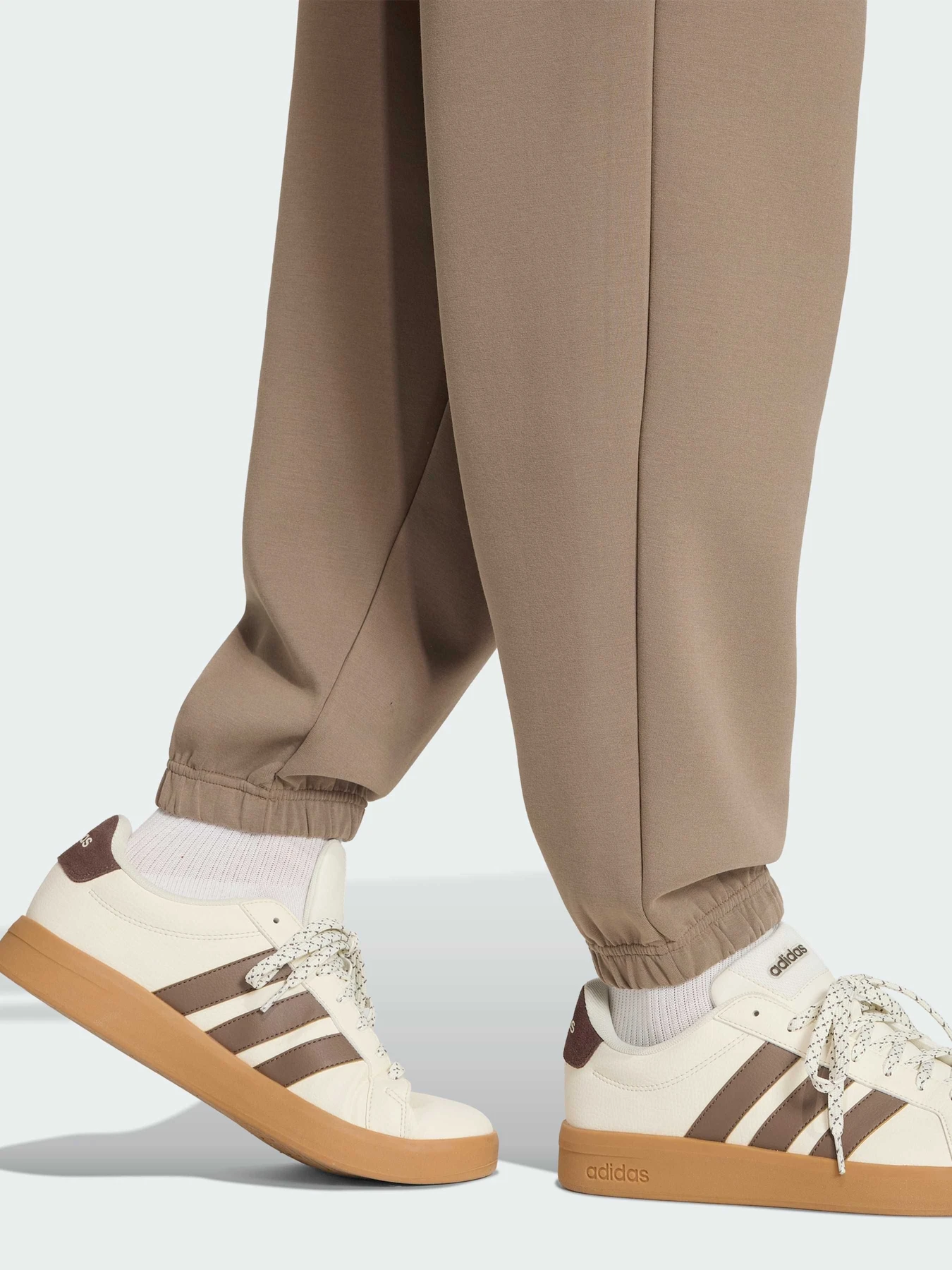 Брюки Adidas модель KS5571 Брюки Adidas модель KS5571 Фото