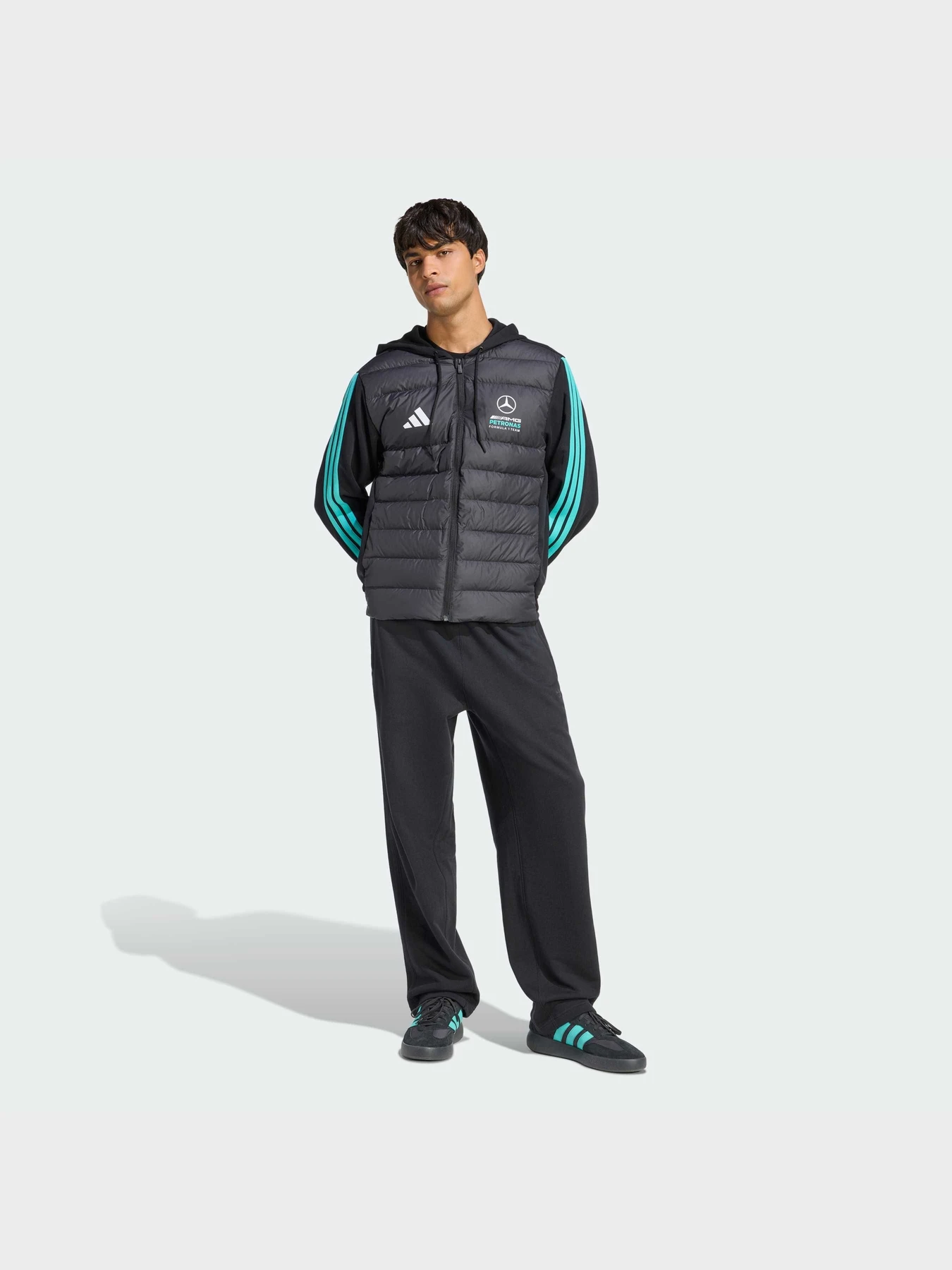 Куртки та дублянки Adidas модель KE5911 Куртки та дублянки Adidas модель KE5911 Фото