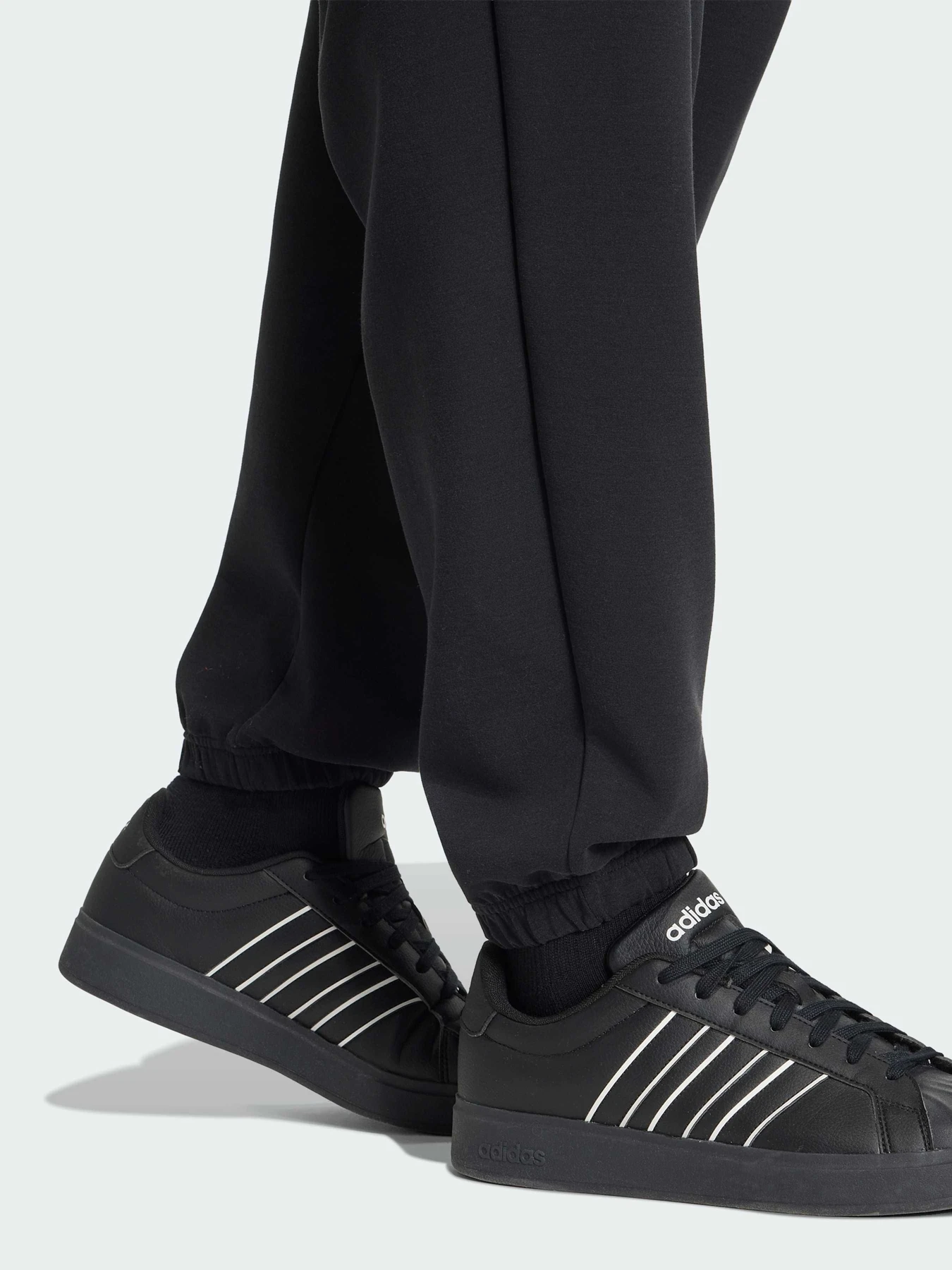 Брюки Adidas модель KS5568 Брюки Adidas модель KS5568 Фото