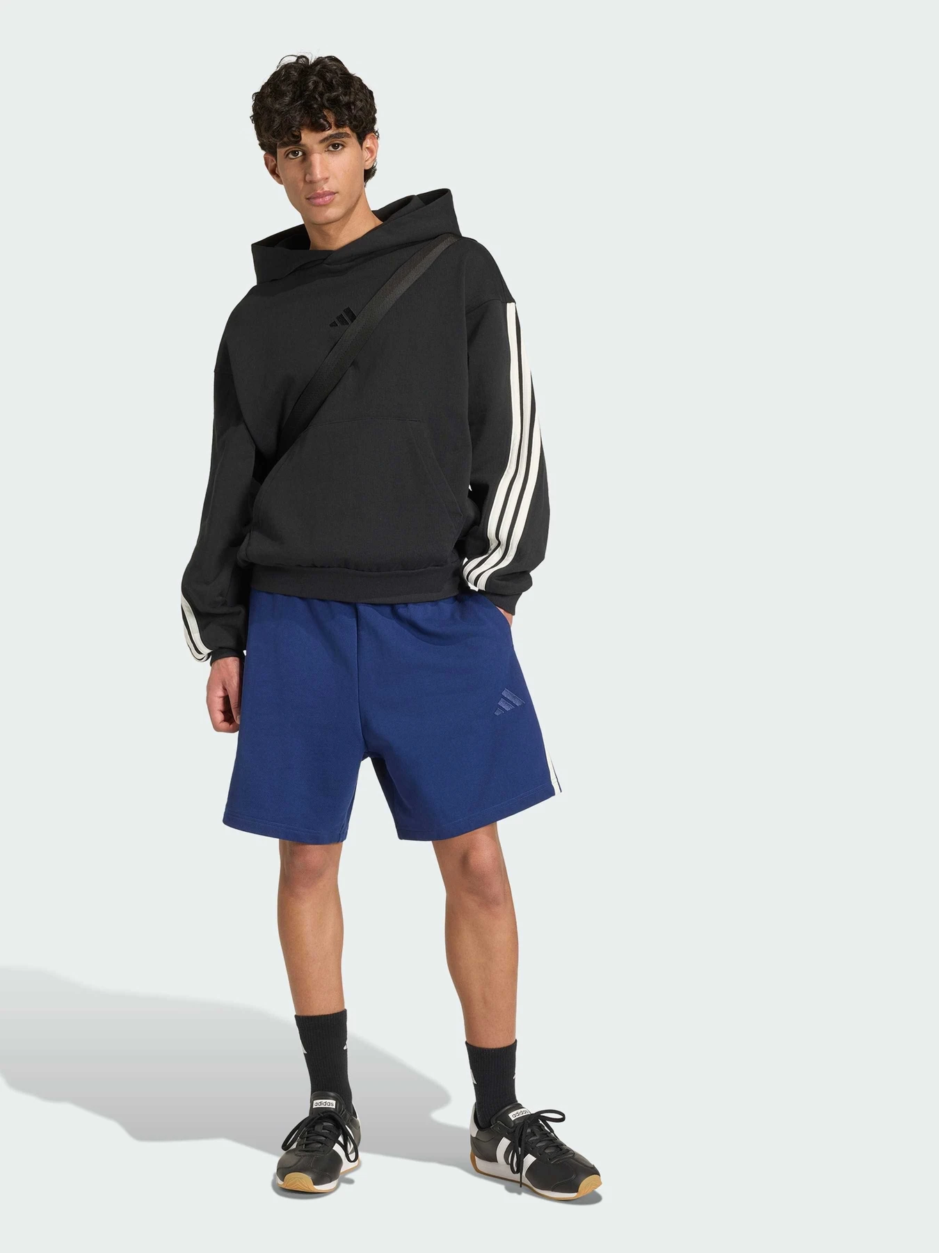 Шорты Adidas 3 Stripes модель KW2383 Фото